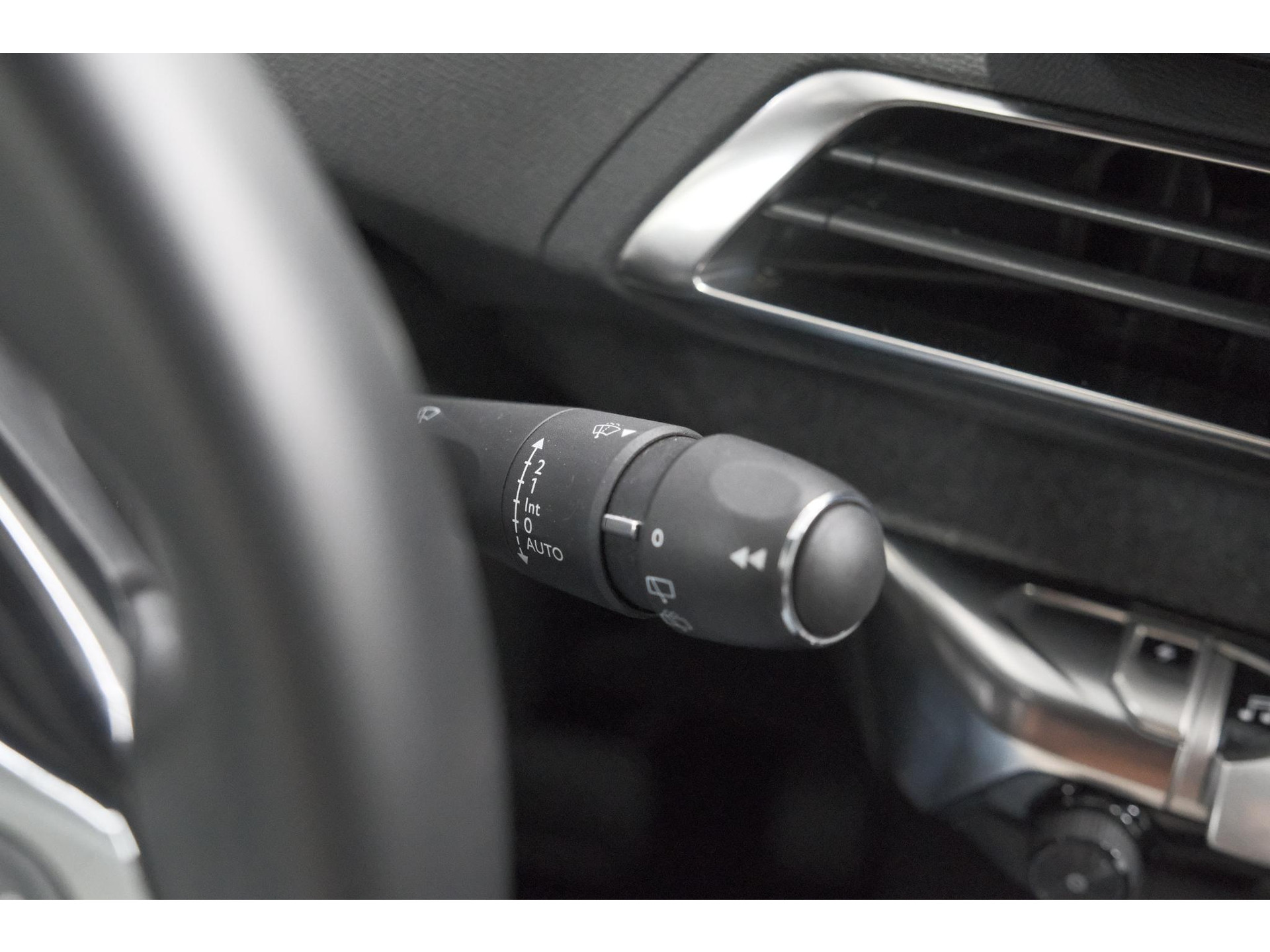 Peugeot 3008 1.6 PLUG-IN HYbrid 225 Allure | Camera | Dodehoekdetectie | Navigatie