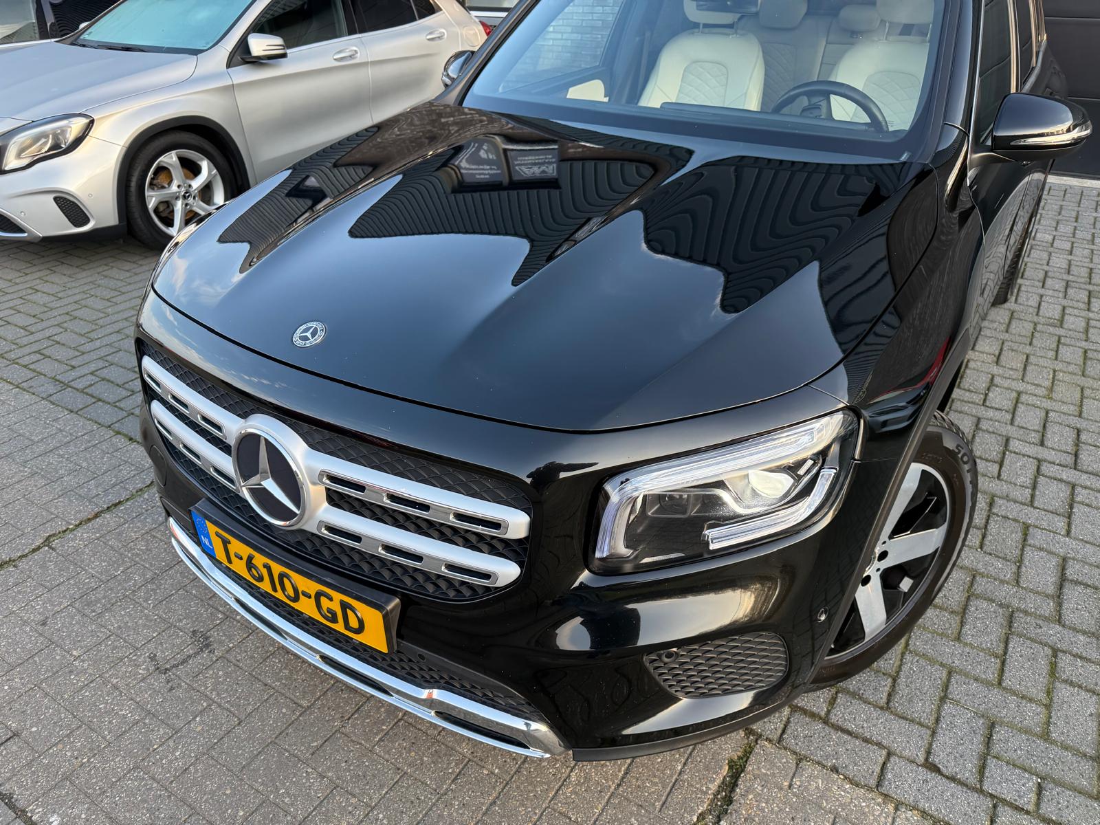 Mercedes-Benz GLB 250 4MATIC Advantage | 1E EIGENAAR | 3/6/12MND GARANTIE | 225 PK | AUTOMAAT | LED | MEMORY | CARPLAY | PANODAK | CRUISE |