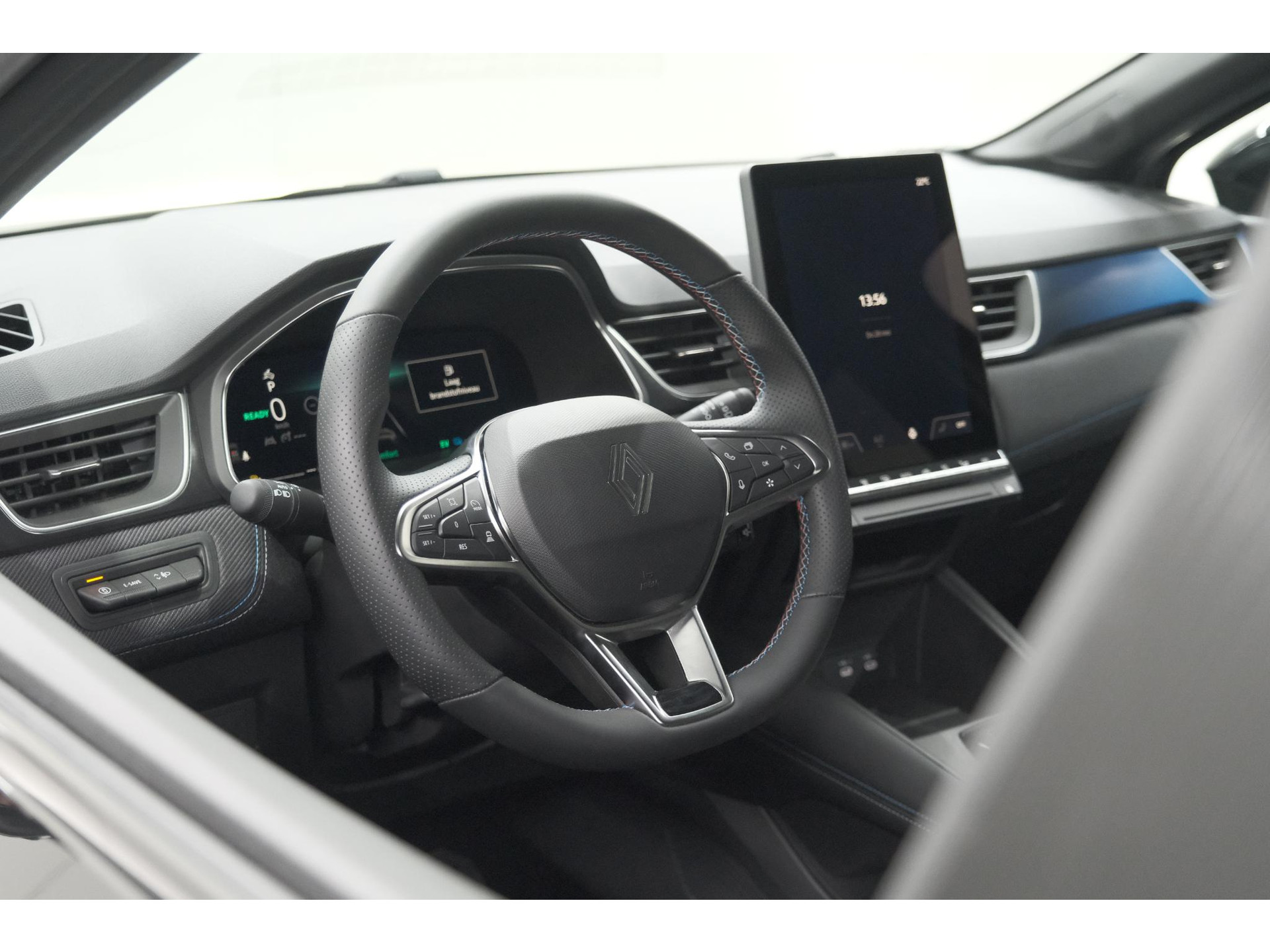 Renault Captur 1.8 E-Tech Full Hybrid 160 Esprit Alpine | Rondom Camerazicht | Dodehoekdetectie | Adaptieve Cruise Control