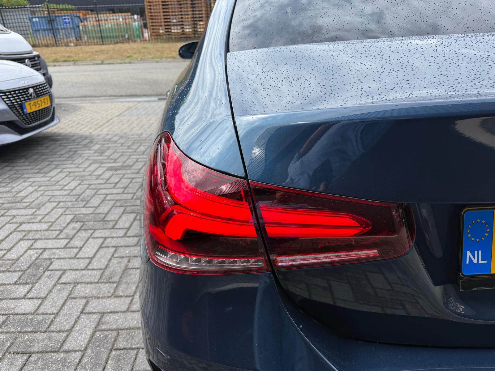 Mercedes-Benz A-klasse 250 Premium Plus | 1E EIGENAAR | 3/6/12 MND GARANTIE | PANO | LED | SFEER | BURMESTER | CARPLAY | CAMERA | NAVI | CRUISE |