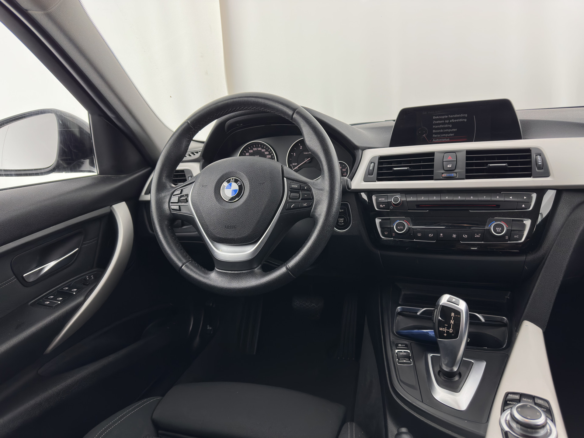 BMW 3-serie Touring 316d Centennial Executive Aut. *FULL-LED | SPORT-SEATS | NAVI-FULLMAP | ECC | PDC | CRUISE | 16''ALU*