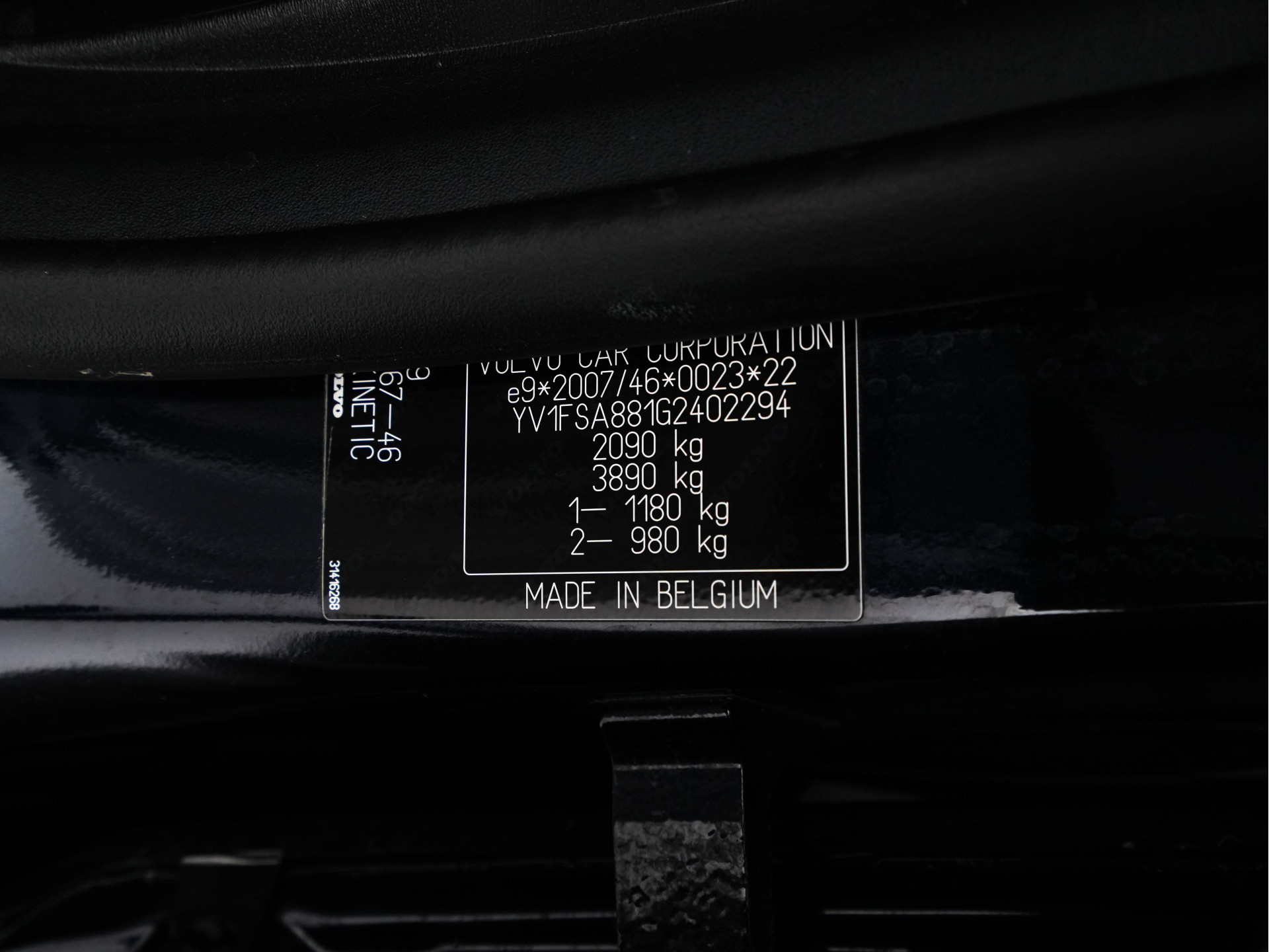 Volvo S60 2.0 D4 Kinetic Business-Pack-Connect *NAVI-FULLMAP | COMFORT-SEATS | ECC | PDC | CRUISE | TOWBAR | 16''ALU *