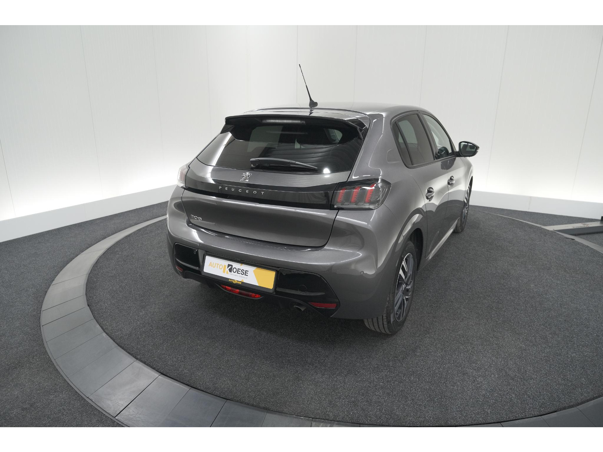 Peugeot 208 PureTech 100 Allure Pack | Camera | Apple Carplay | Stoelverwarming | Parkeersensoren