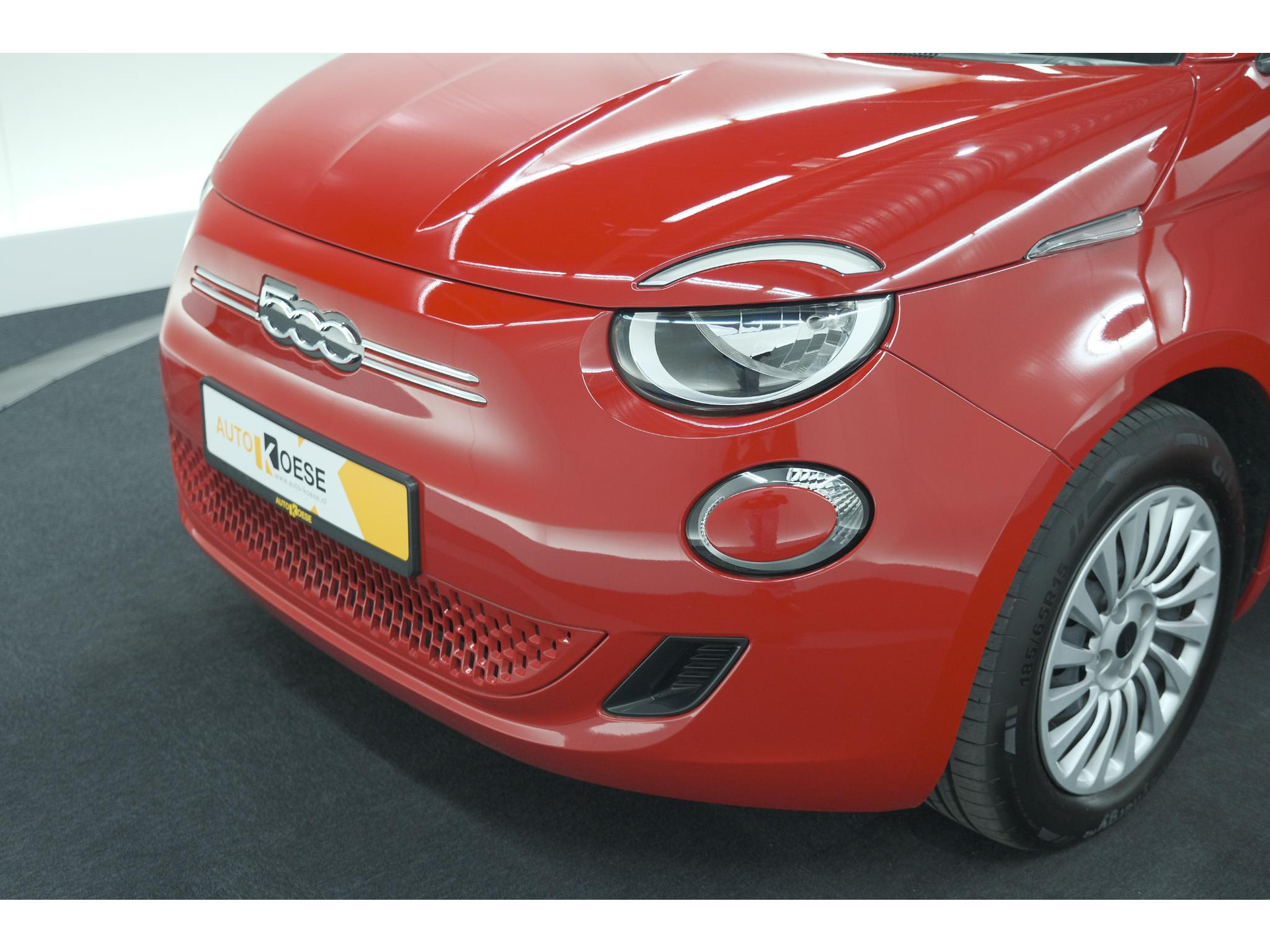 Fiat 500 Urban 42 kWh | SOH 97,9% | 3 Fase | Camera | Apple Carplay | Keyless start