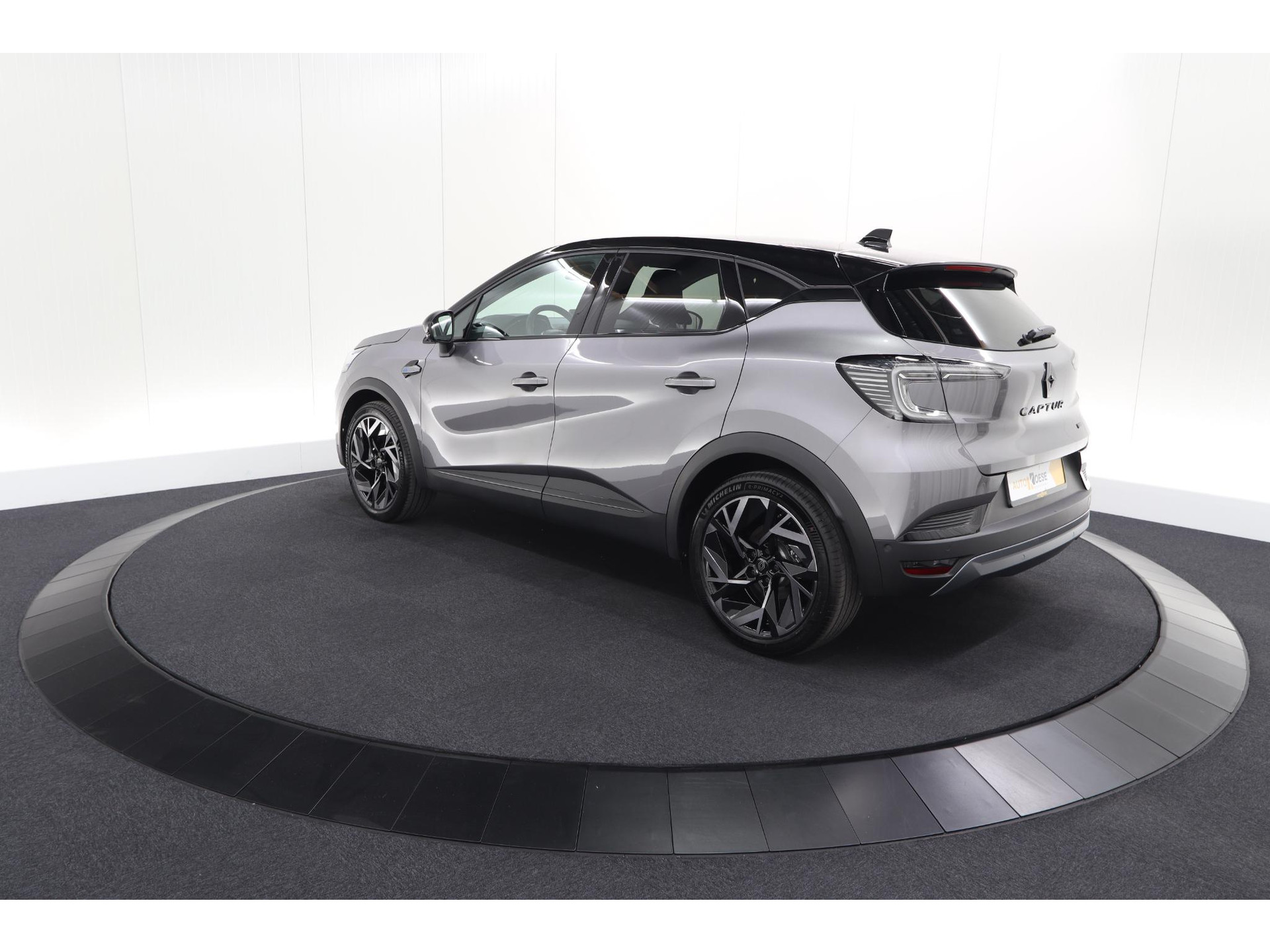 Renault Captur 1.8 E-Tech Full Hybrid 160 Esprit Alpine | 360 Camera | Dodehoekdetectie | Adaptieve Cruise Control