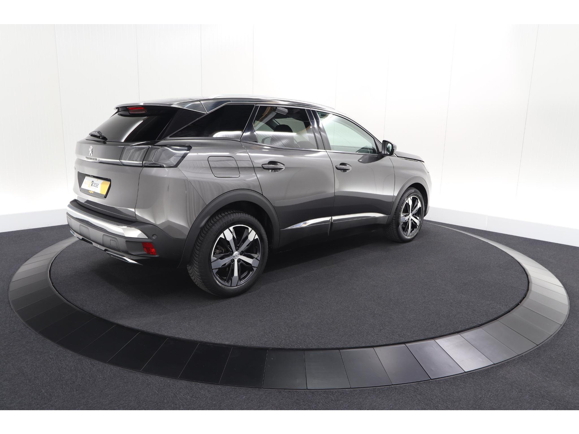 Peugeot 3008 PureTech 130 EAT8 Allure | Camera | Adaptieve Cruise Control | Elektrische Kofferklep