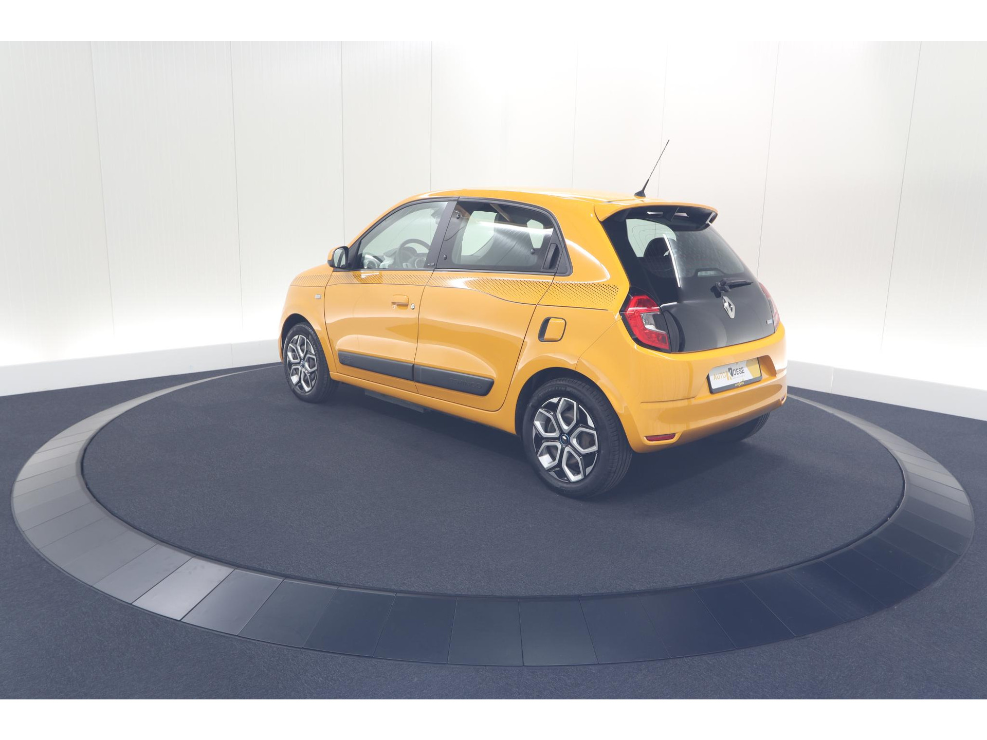 Renault Twingo Z.E. R80 Collection | Lage Kilometerstand | Apple Carplay | Climate Control