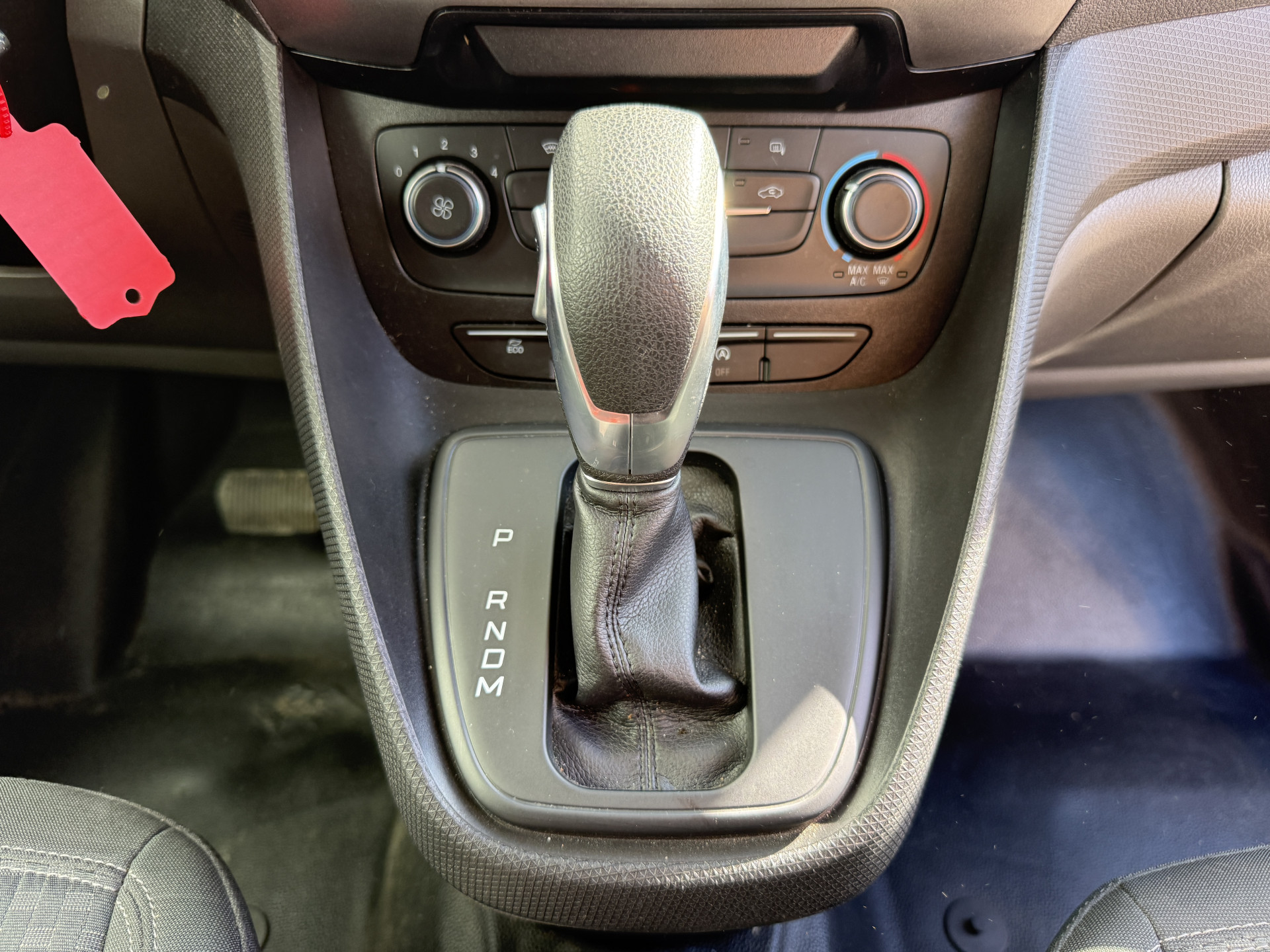 Ford Transit Connect 1.5 EcoBlue 120PK Automaat L1 Airco Cruise Control Camera Parkeersensoren