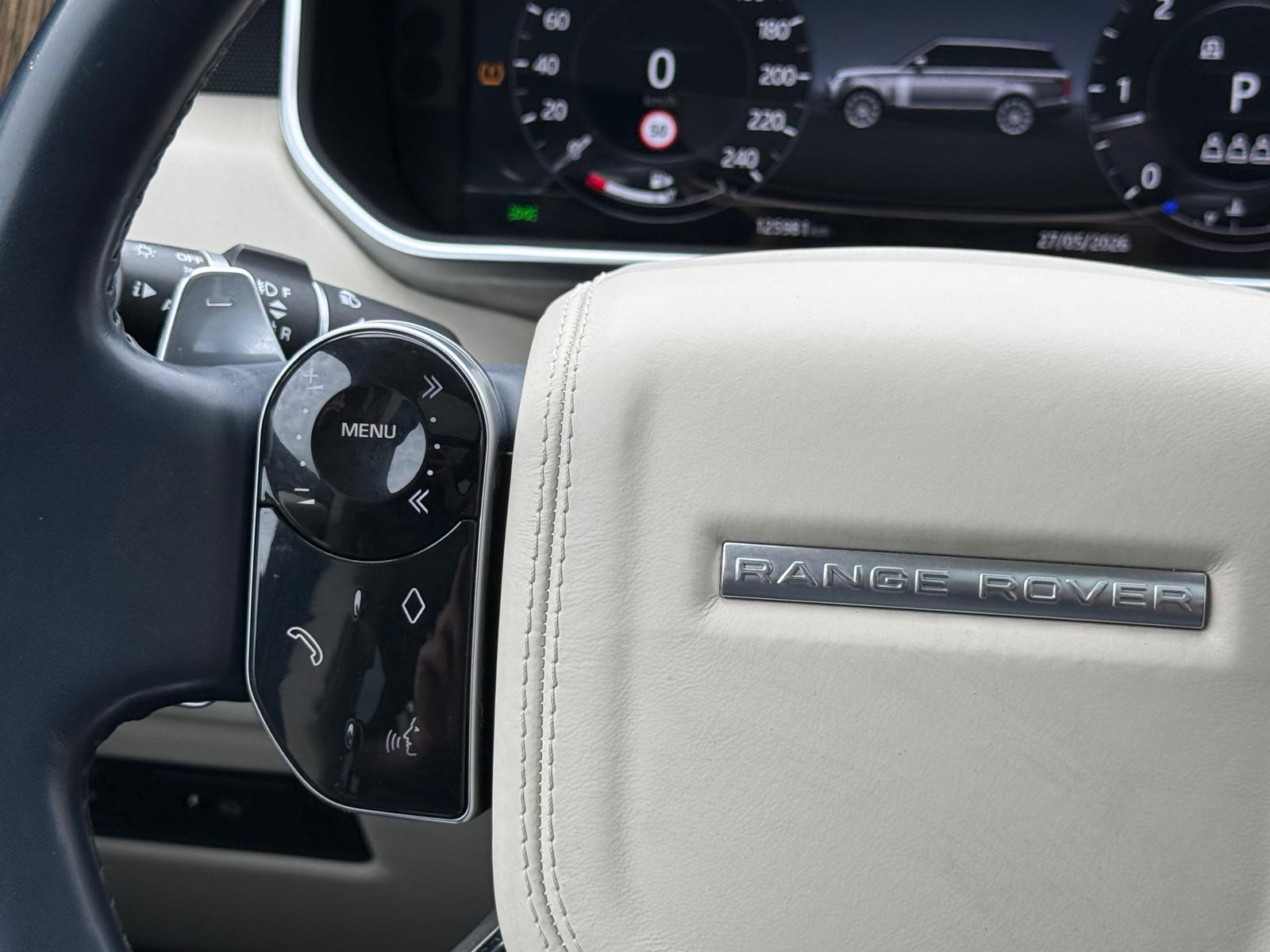 Land Rover Range Rover 3.0 TDV6 Autobiography | 3/6/12MND GARANTIE | PANO | SFEER | CARPLAY | NAVI | STOELMASSAGE | ACC | TREKHAAK |