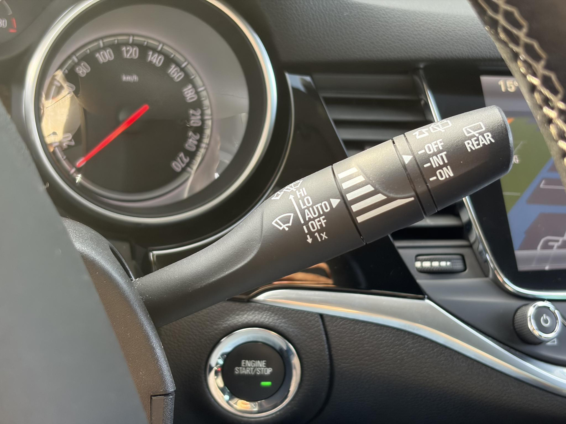 Opel Astra Sports Tourer 1.4 Business Executive ✓2 Eigenaar✓Camera✓Navi✓Trekhaakt✓Carplay✓Stoelverw✓Stuurverw✓Automaat✓Dealer Onderhouden✓Keyless✓Clima✓Cruise✓Pdc V+A✓Halfleder✓Comfortstoelen✓150pk✓Rijstrooksensor✓Dodehoeksensor✓Elekt Stoelen✓Lm velgen✓N.