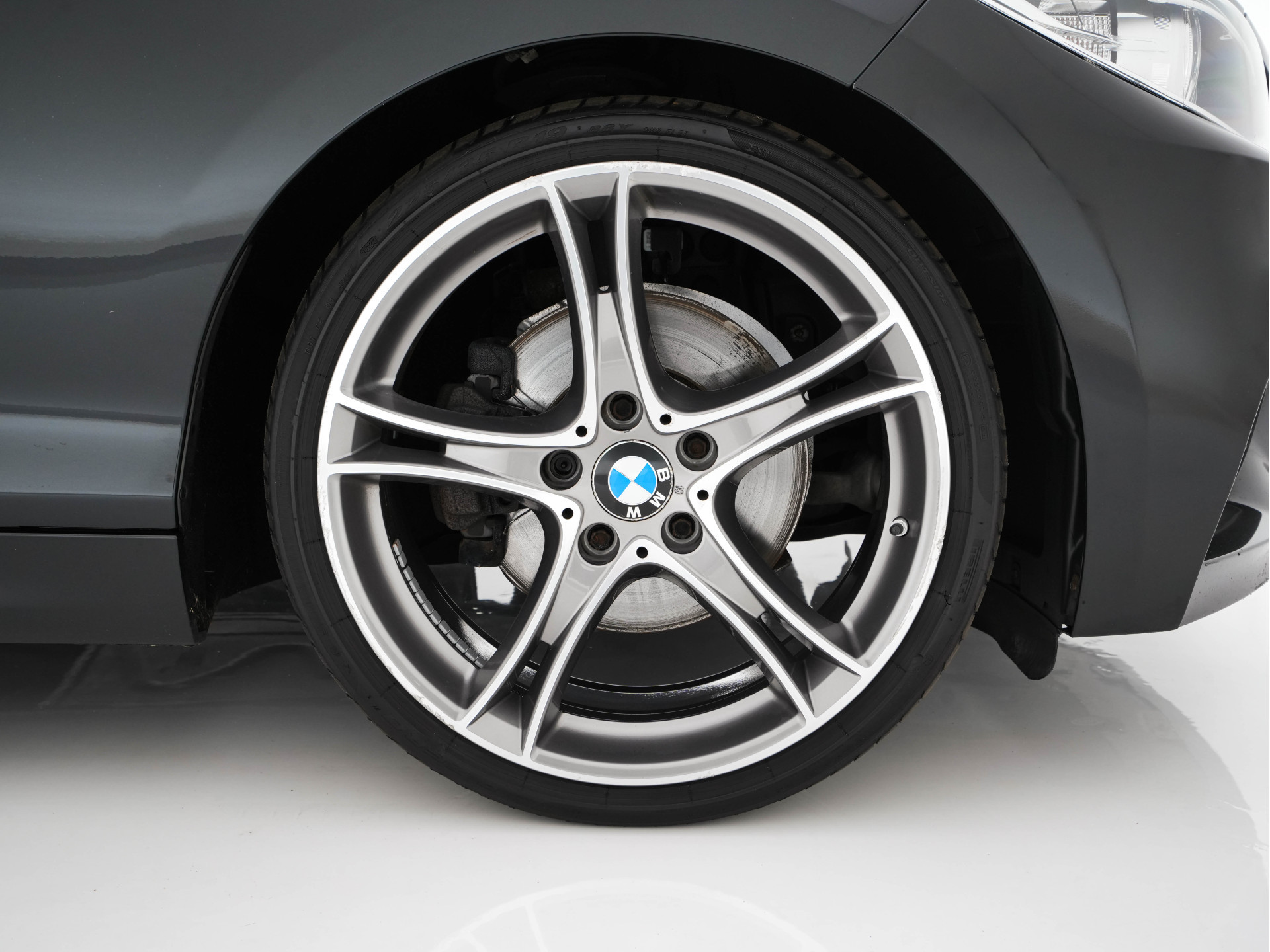 BMW 2-serie Cabrio 220d Sport M-Sportpack Aut. *LEATHER | BI-XENON | HARMAN/KARDON-AUDIO | MEMORY-PACK | HEATED-SPORTSEATS | NAVI-FULLMAP | DAB+ | ECC | PDC | AIRSCARF | LANE-ASSIST | 19''ALU*