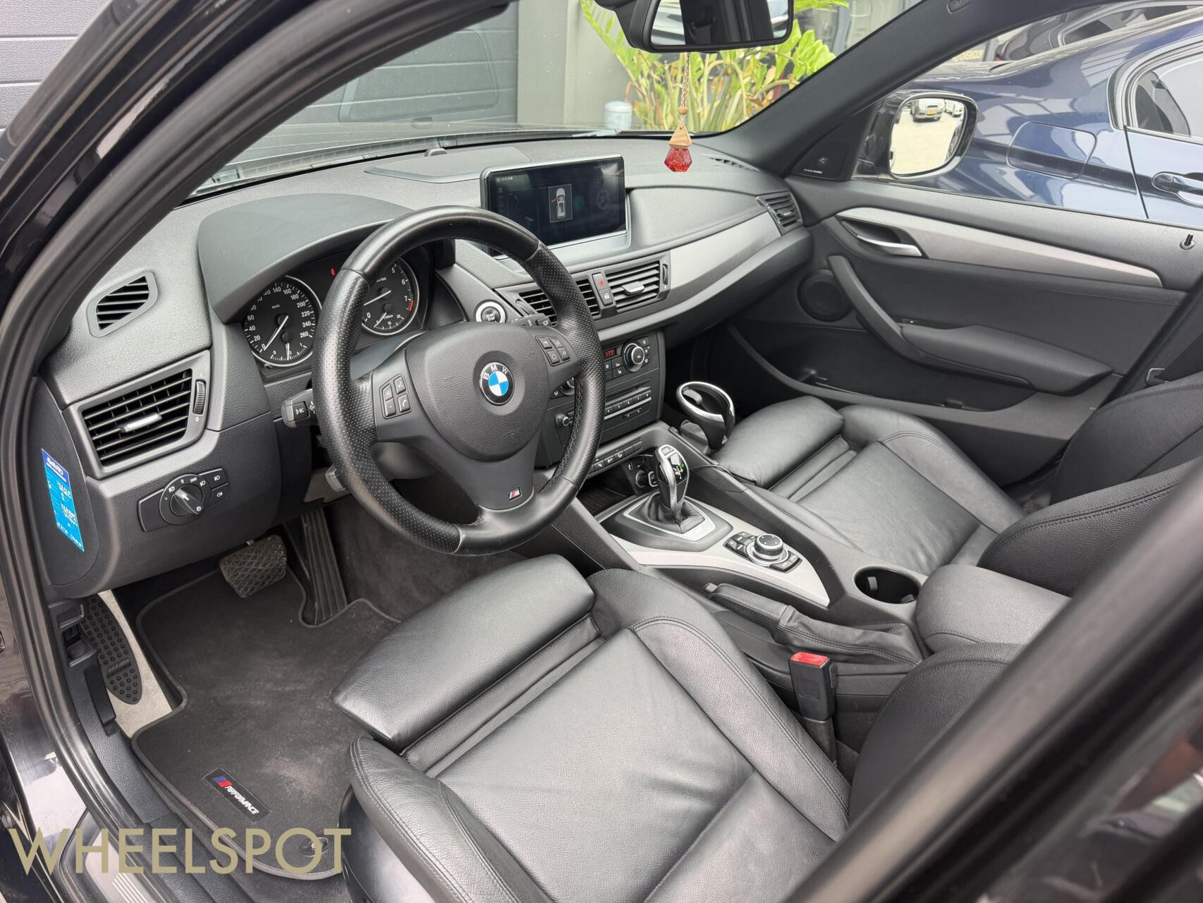BMW X1 xDrive28i M-Sport|Pano|H&K|Keyless|Memory|Dealer OH