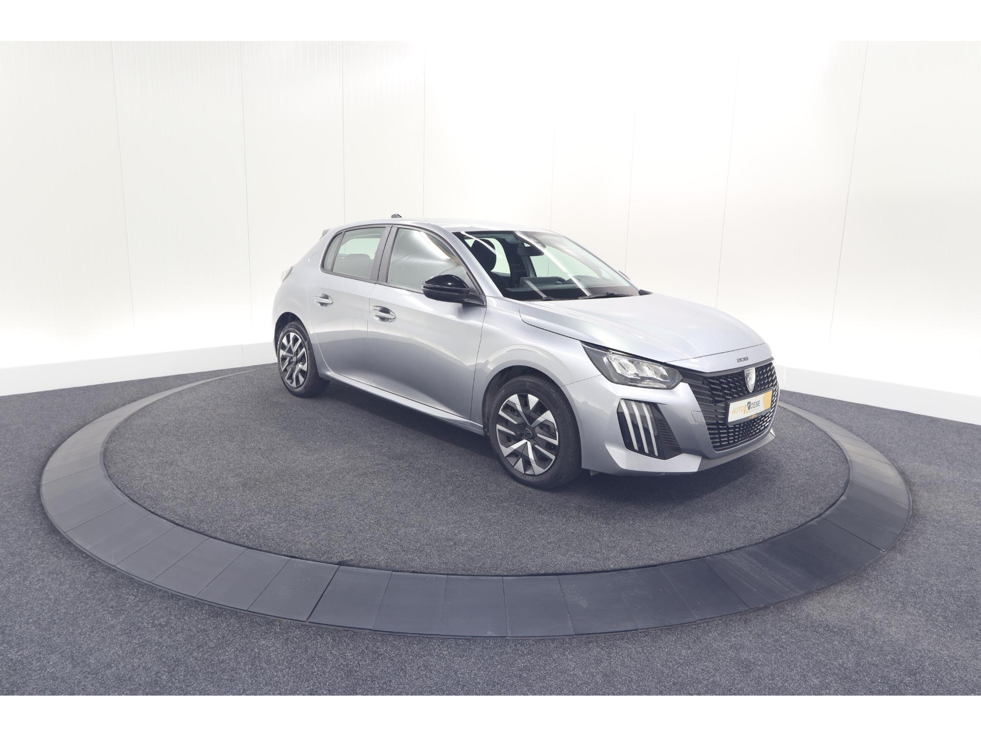 Peugeot 208 PureTech 100 Active | Parkeersensoren | Navigatie | Apple Carplay