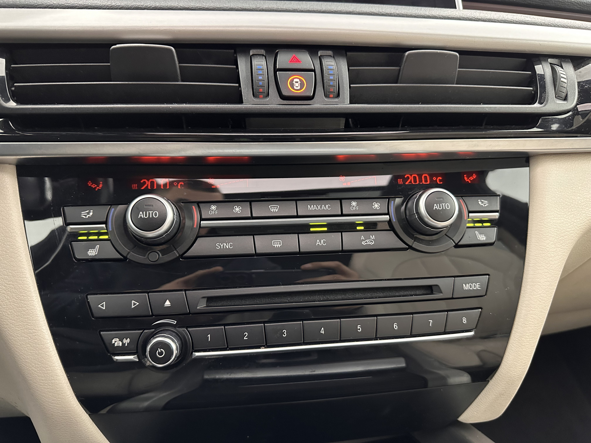 BMW X5 xDrive40e *MOTOR DEFECT* i-Performance High Exec. M-Sportpack Aut. *PANO | HEAD-UP | DAKOTA-FULL-LEATHER | FULL-LED | COMFORT-SEATS | MEMORY-PACK | HIFI-SOUND | CAMERA | KEYLESS | NAVI-FULLMAP | SHIFT-PADDLES | SPORT-SEATS | 20''ALU*