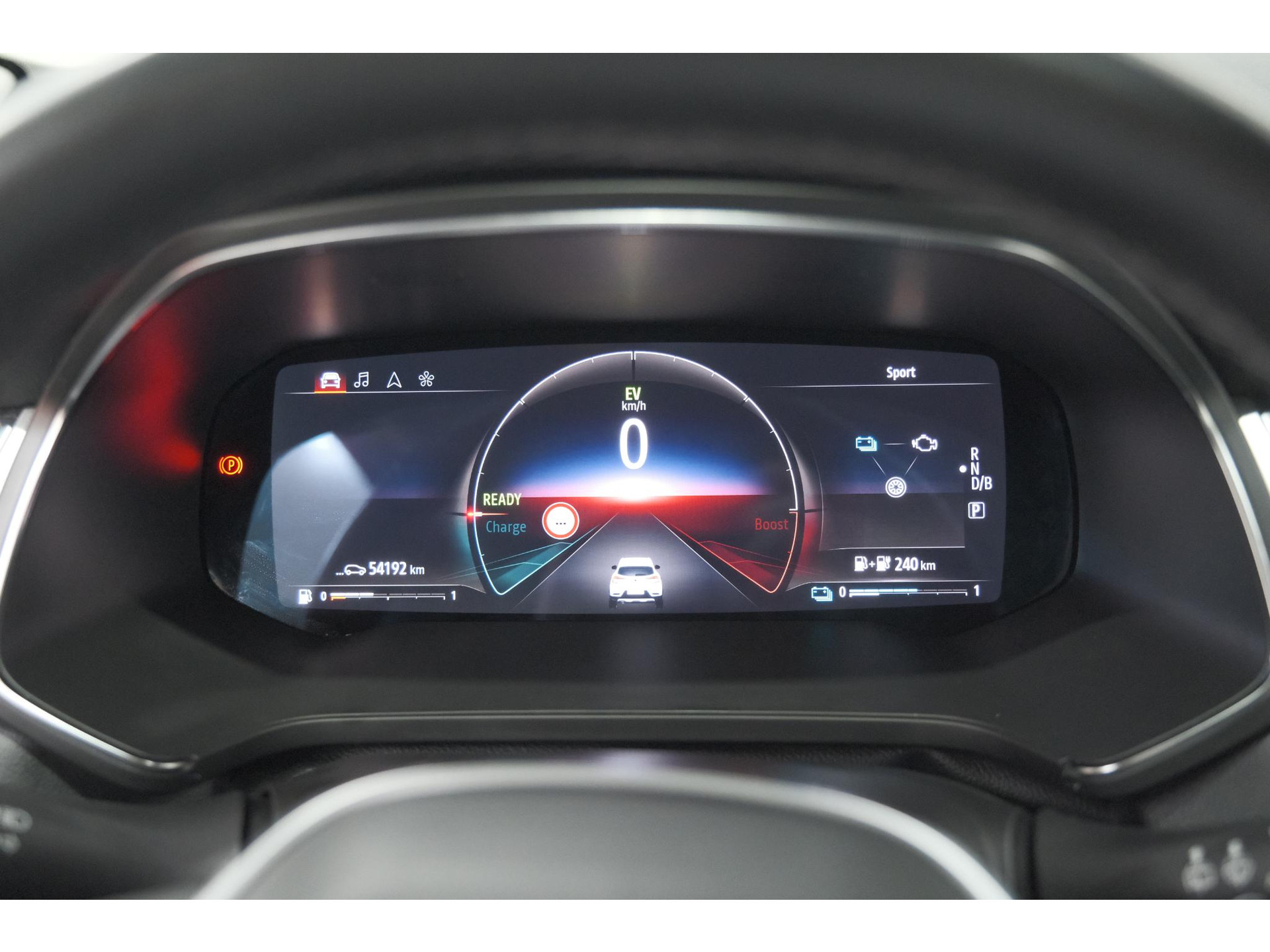 Renault Captur 1.6 E-Tech Plug-in Hybrid 160 Intens | Trekhaak | Camera | Adaptieve Cruise Control | Dodehoekdetectie