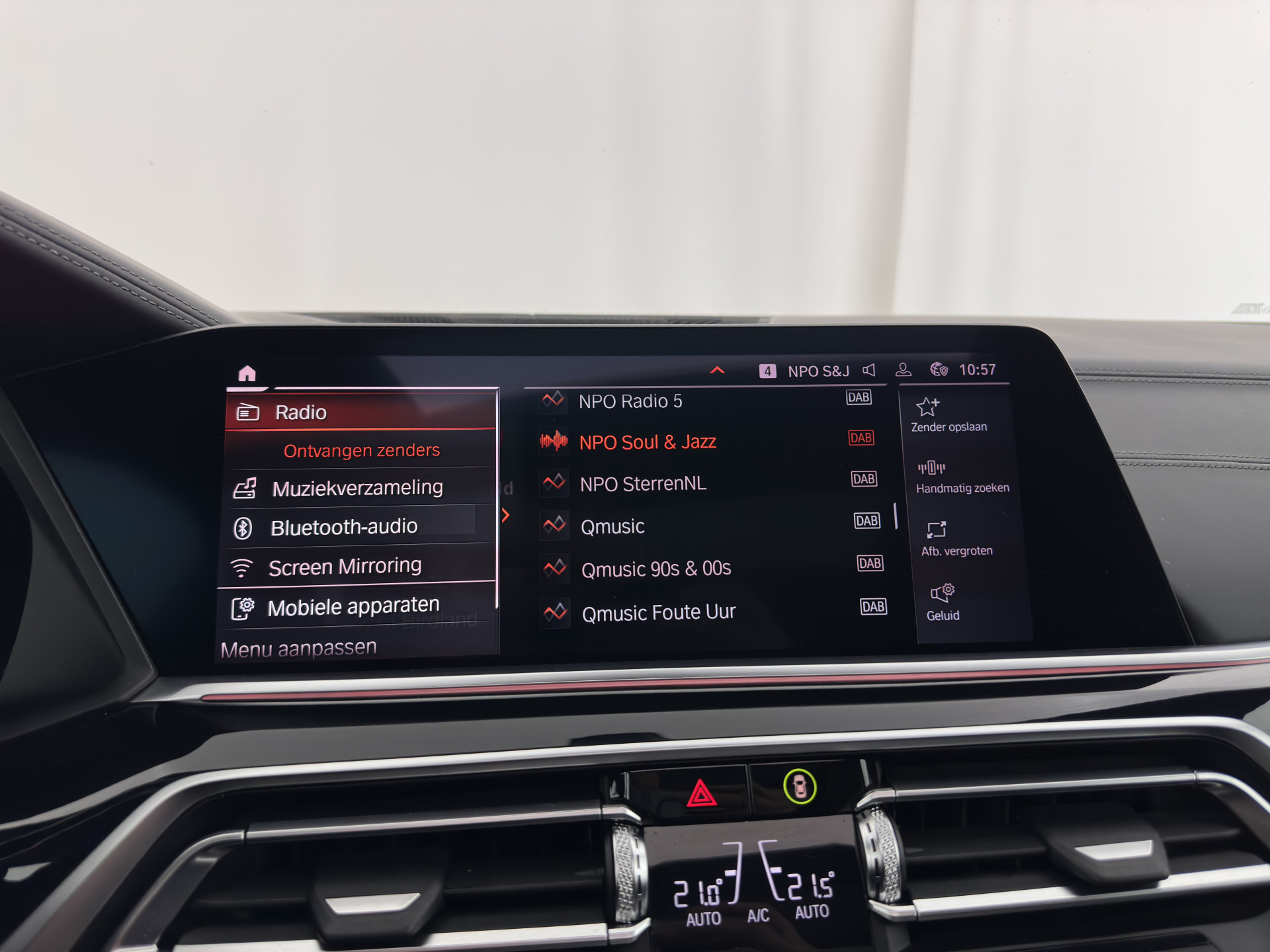 BMW X5 M50d M-Sportpack High Executive Aut. *PANO | HEAD-UP | LASER-LED | LEATHER | SOFT-CLOSE | ADAPTIVE-CRUISE | HARMAN/KARDON | BLIND-SPOT | MEMORY-PACK | TOP-VIEW | DIGI-COCKPIT | NAVI-FULLMAP | ECC | PDC | TOWBAR |