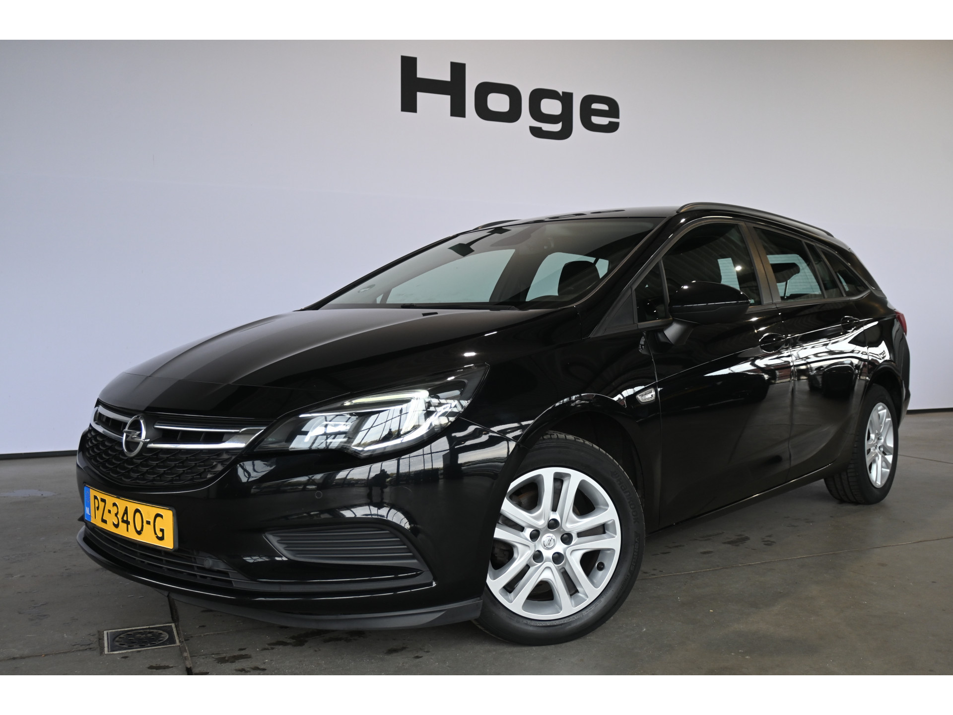 Opel Astra Sports Tourer 1.0 Online Edition Clima Navigatie Cruise Control Rijklaarprijs Inruil Mogelijk!