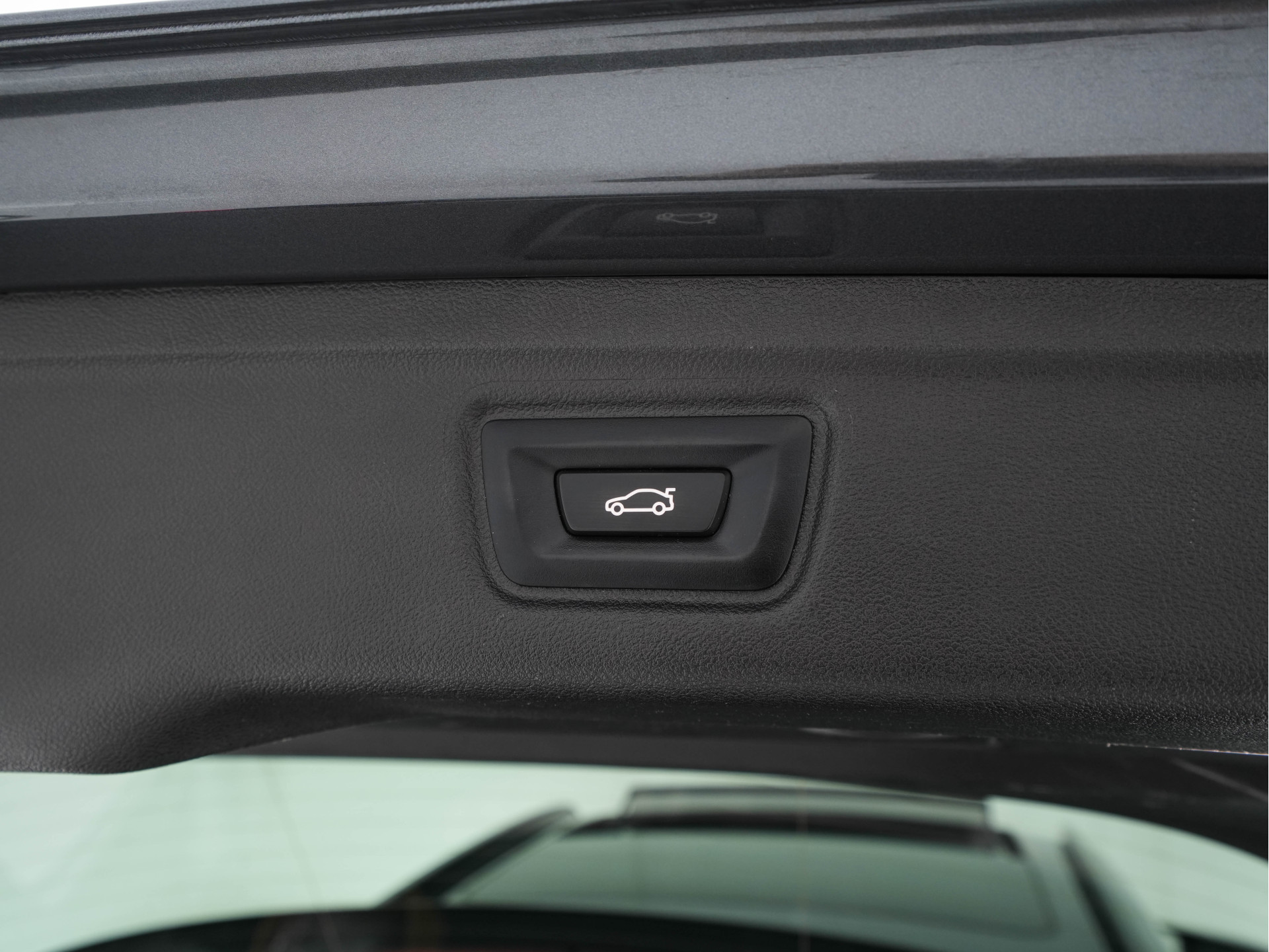 BMW 3-serie Touring 320e M-Sportpack Business Edition Plus (Plug-In) (INCL-BTW) *PANO | LASER-LED | LEATHER | HEATED-SPORTSEATS | HARMAN/KARDON | VIRTUAL-COCKPIT | AMBIENT-LIGHT | NAVI-FULLMAP | DAB+ | 18''ALU*