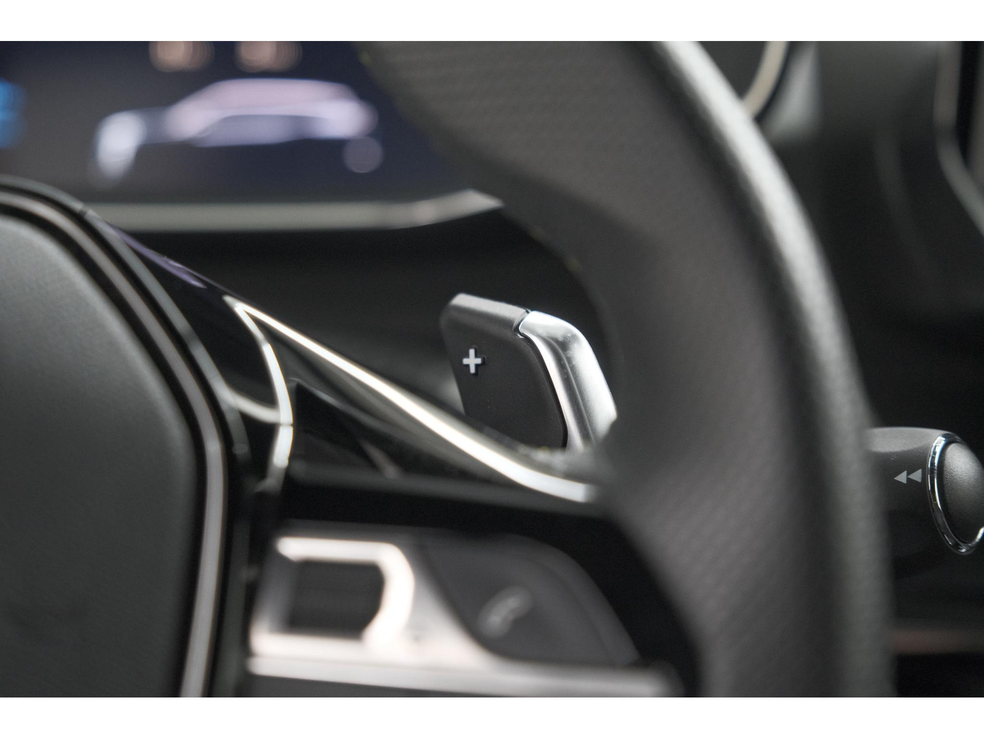 Peugeot 2008 PureTech 130 EAT8 GT | 360 Camera | Adaptieve Cruise Control | Pack Alcantara | Apple Carplay