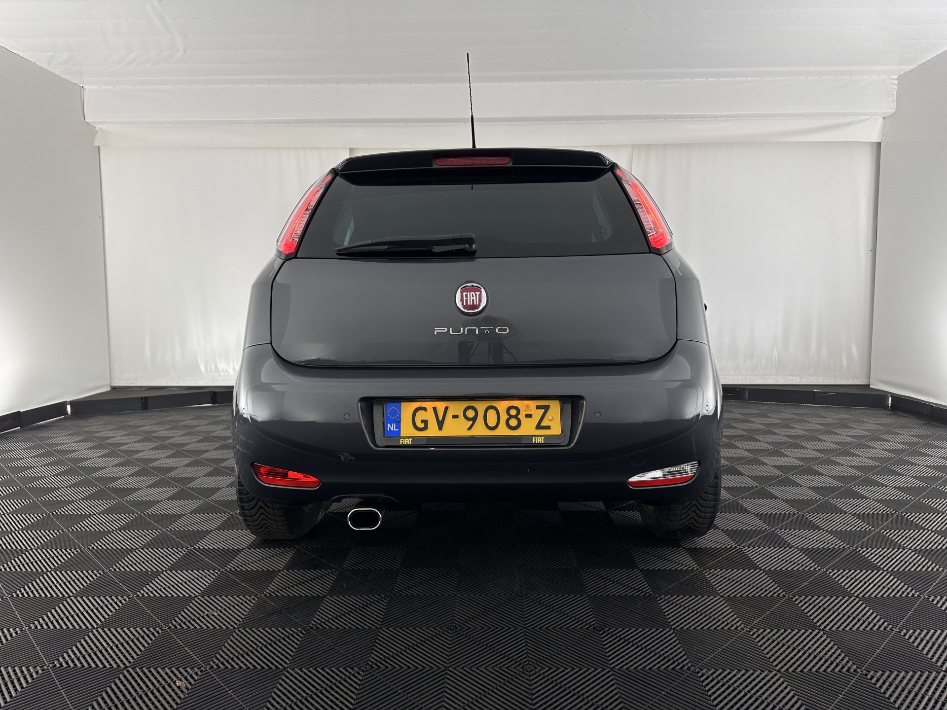 Fiat Punto Evo 1.3 M-Jet Lounge *SPORT-SEATS | MICROFIBRE | ECC | PDC | CRUISE | PRIVACY-GLASS | 15''ALU*