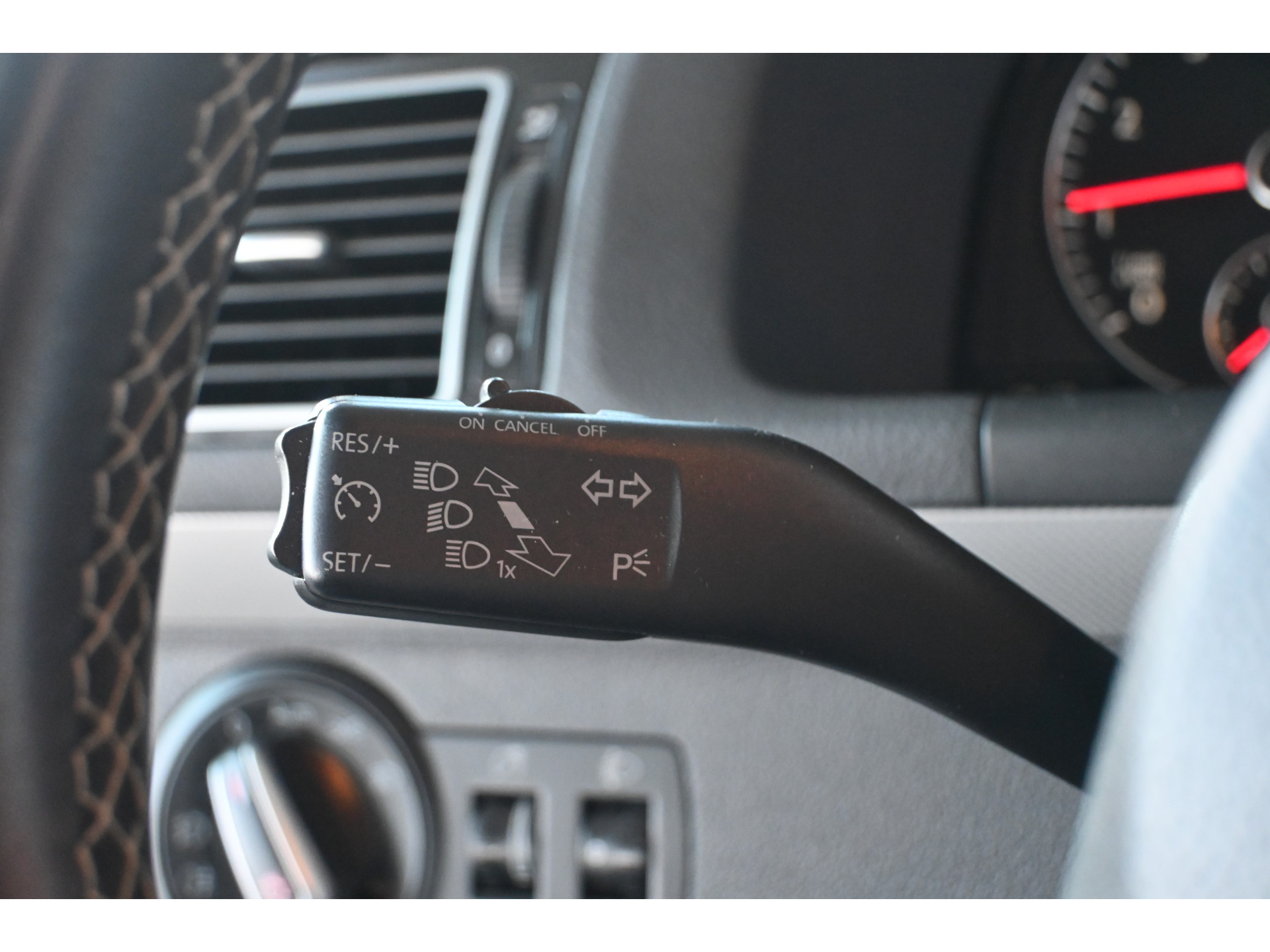 Volkswagen Touran 1.4 TSI Comfortline Clima Cruise control Stoelverwarming 100% Onderhouden! Inruil Mogelijk!