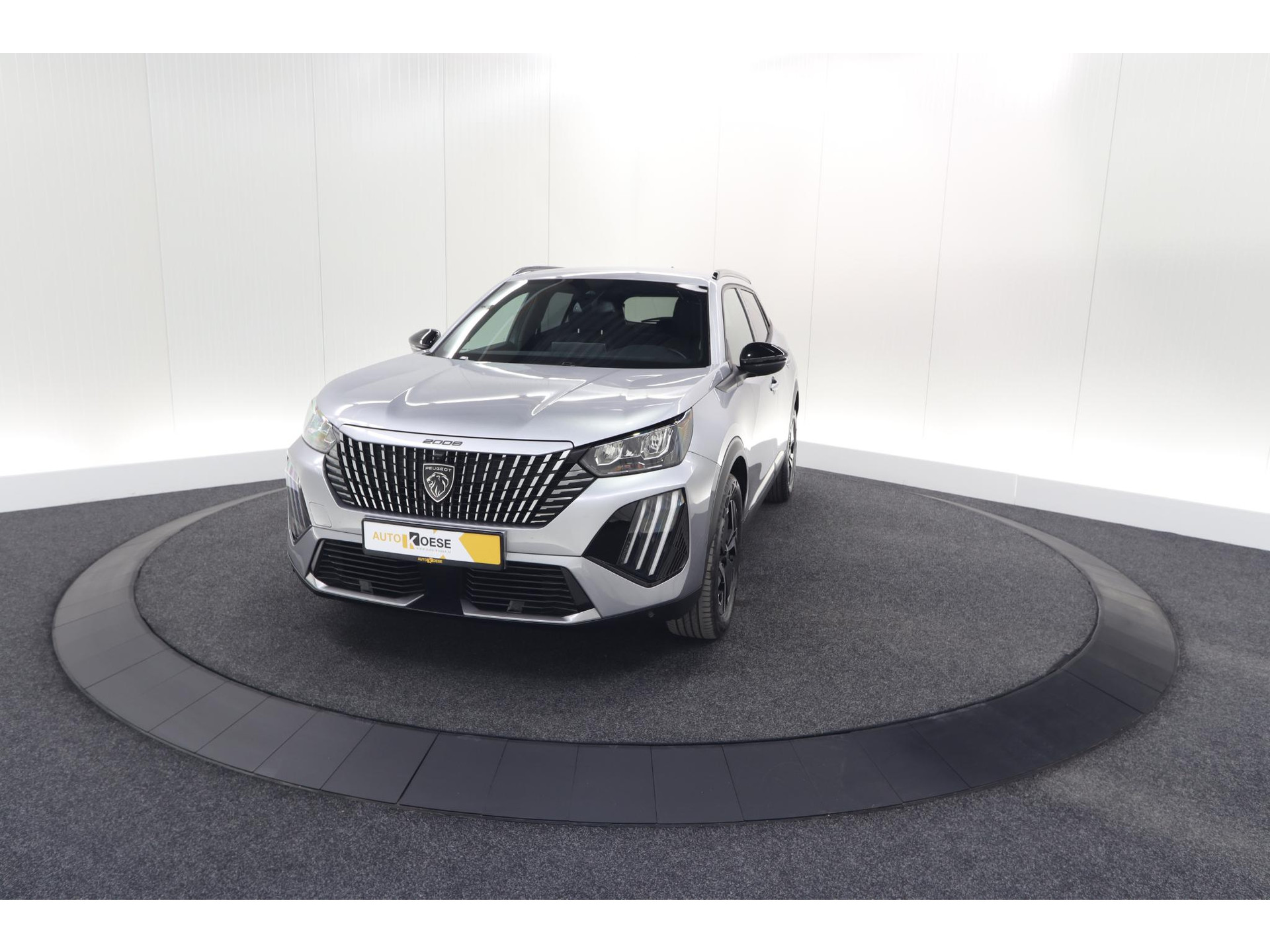 Peugeot 2008 Hybrid 136 e-DCS6 Allure | 360 Camera | Adaptieve Cruise Control | Dodehoekdetectie | Navigatie