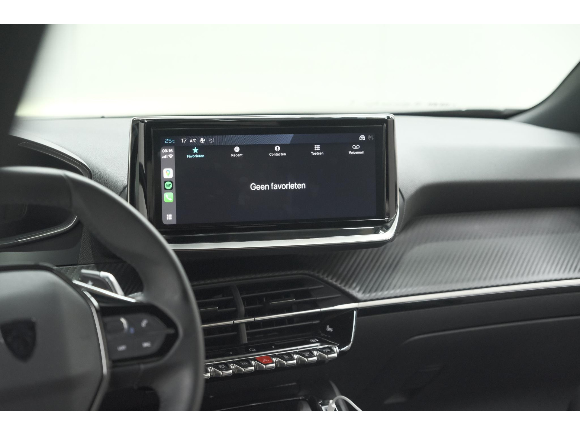 Peugeot 2008 PureTech 130 EAT8 Allure | 360 Camera | Adaptieve Cruise Control | Navigatie