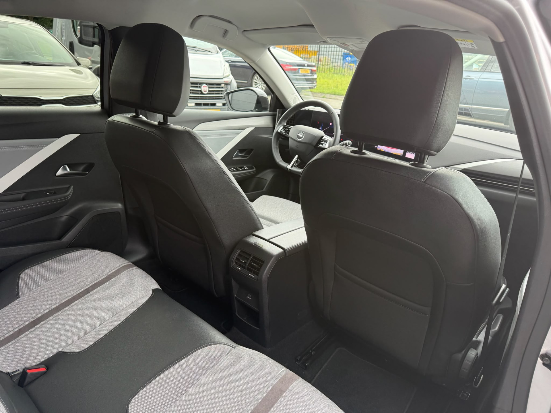 Opel Astra 1.2 Level 3 130PK | 1E EIGENAAR | 3/6/12MND GARANTIE| LED | ACC | AGR| CAMERA | DAB | CARPLAY | NAVI |