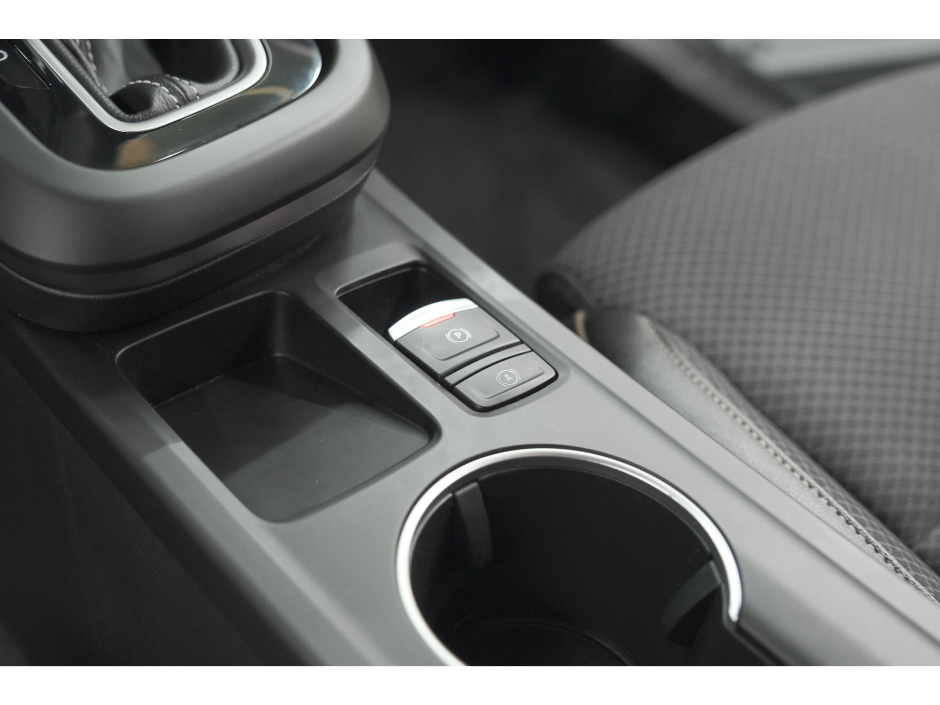 Renault Arkana Mild Hybrid 140 EDC Techno | 360 Camera | Adaptieve Cruise Control | Dodehoekdetectie | Apple Carplay