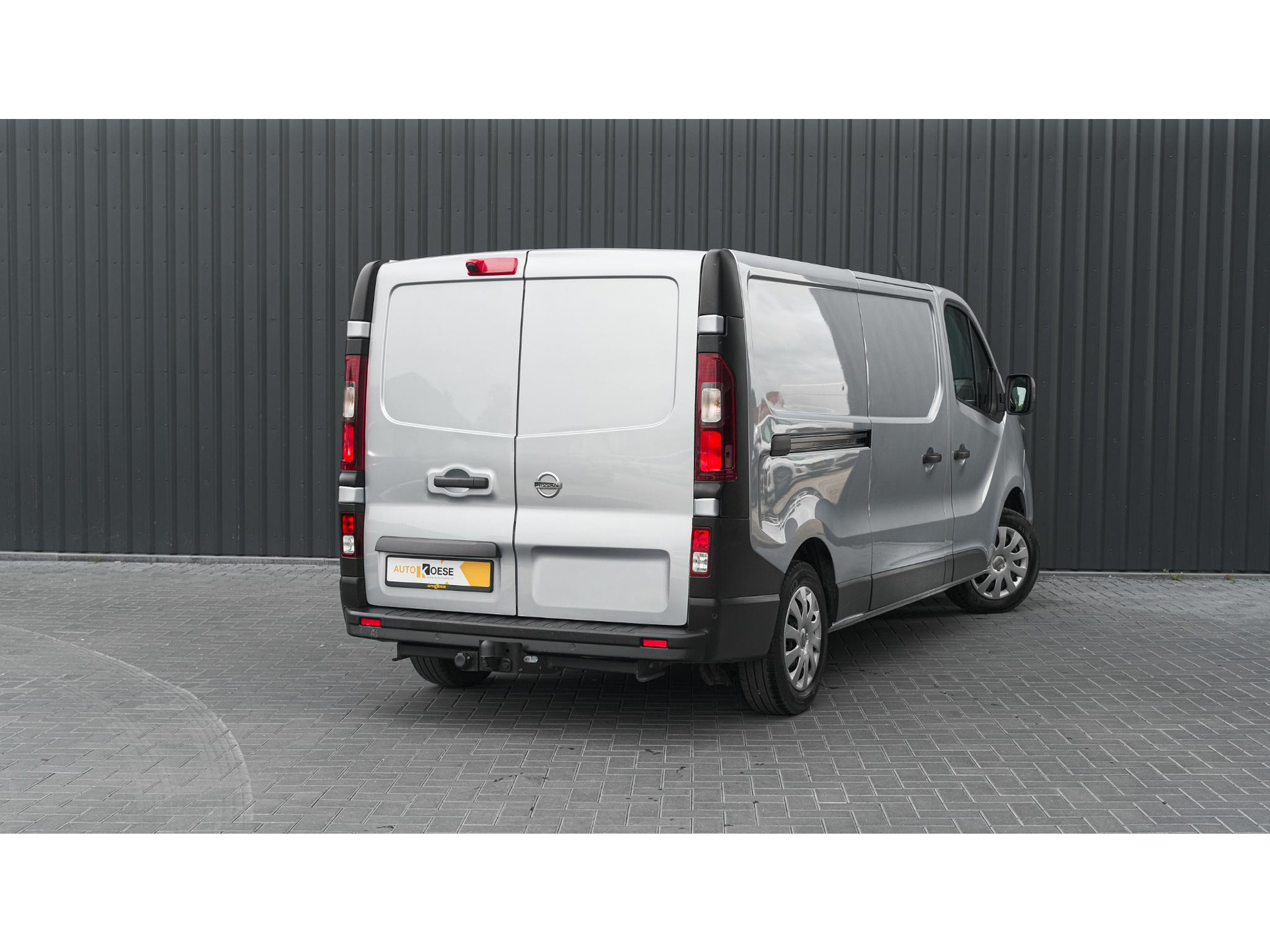 Nissan Primastar 2.0 dCi L2H1 Acenta | METEEN KLAAR VOOR ELKE KLUS! | Trekhaak | Camera | Vloerplaat