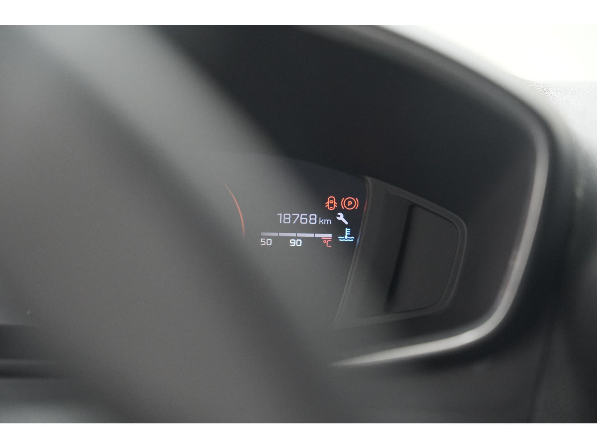 Peugeot 208 PureTech 100 Allure | 360 Camera | Adaptieve Cruise Control | Dodehoekdetectie | Navigatie