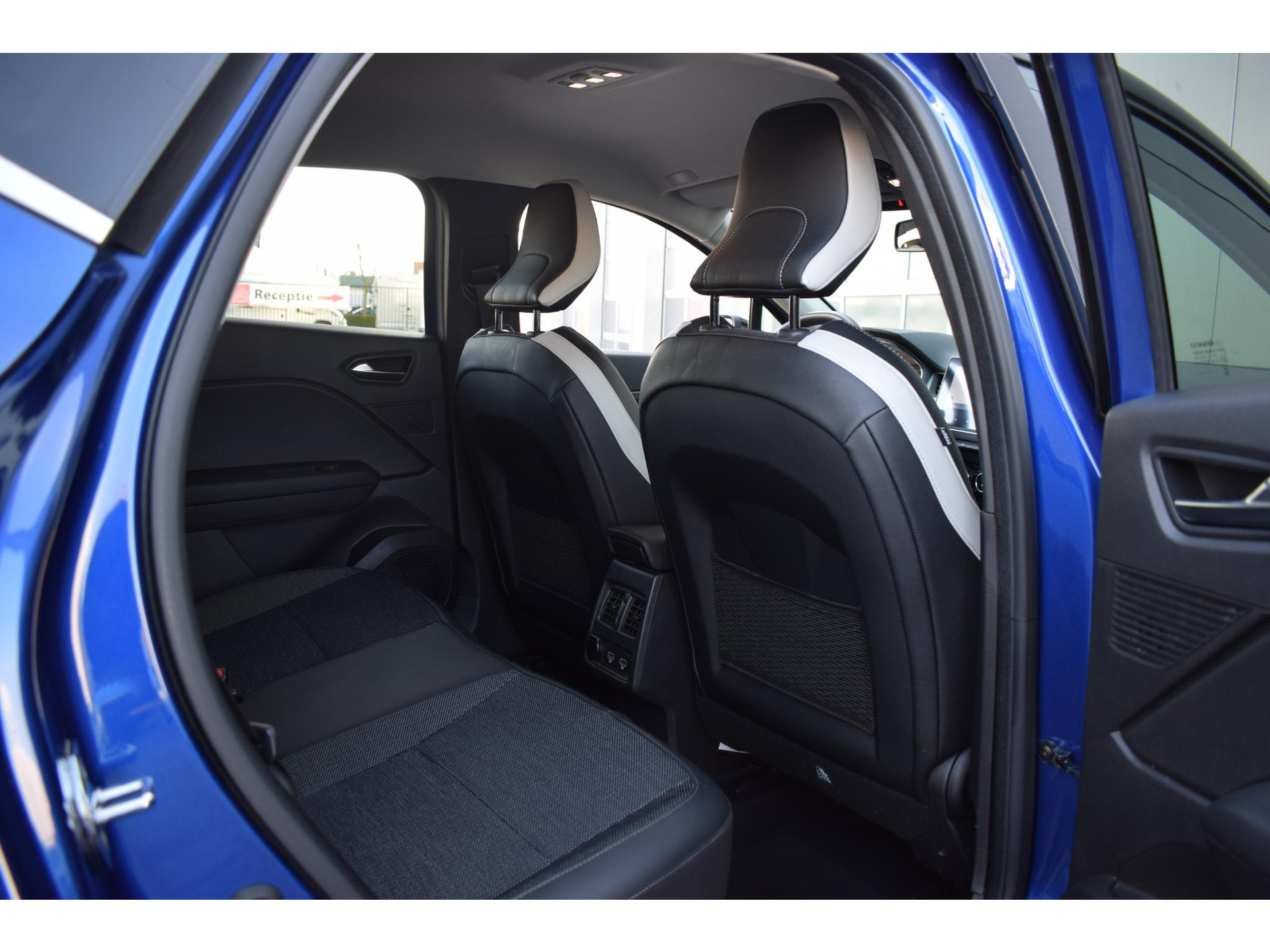Renault Captur 1.0 TCe 100 Intens | Half Leer | Camera | Climate | Cruise
