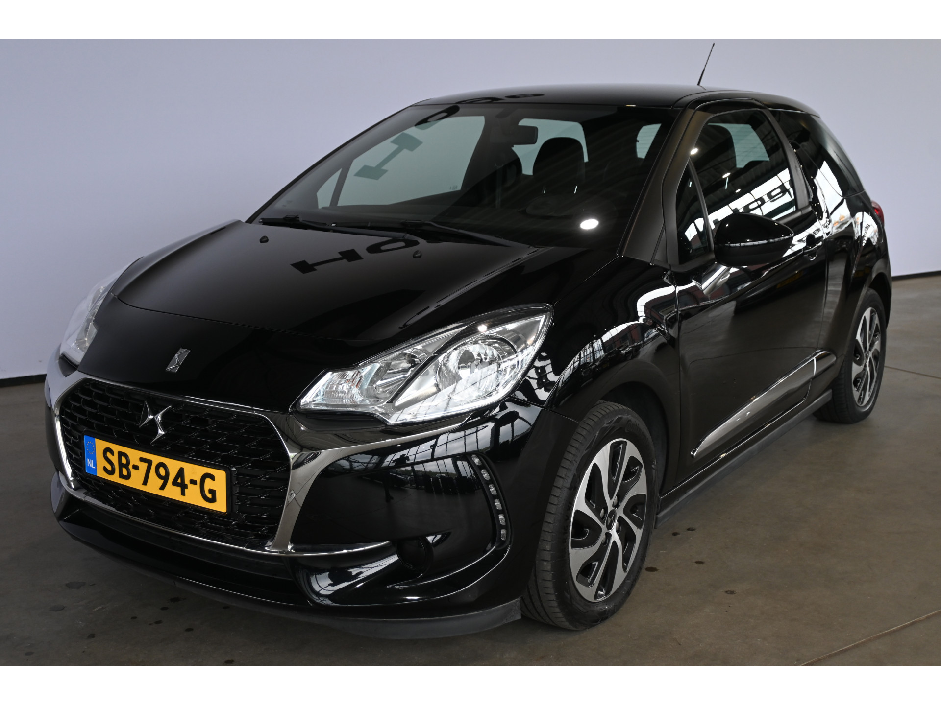 Citroën DS3 DS So Chic Airco Cruise Control LED Rijklaaprijs Inruil Mogelijk!