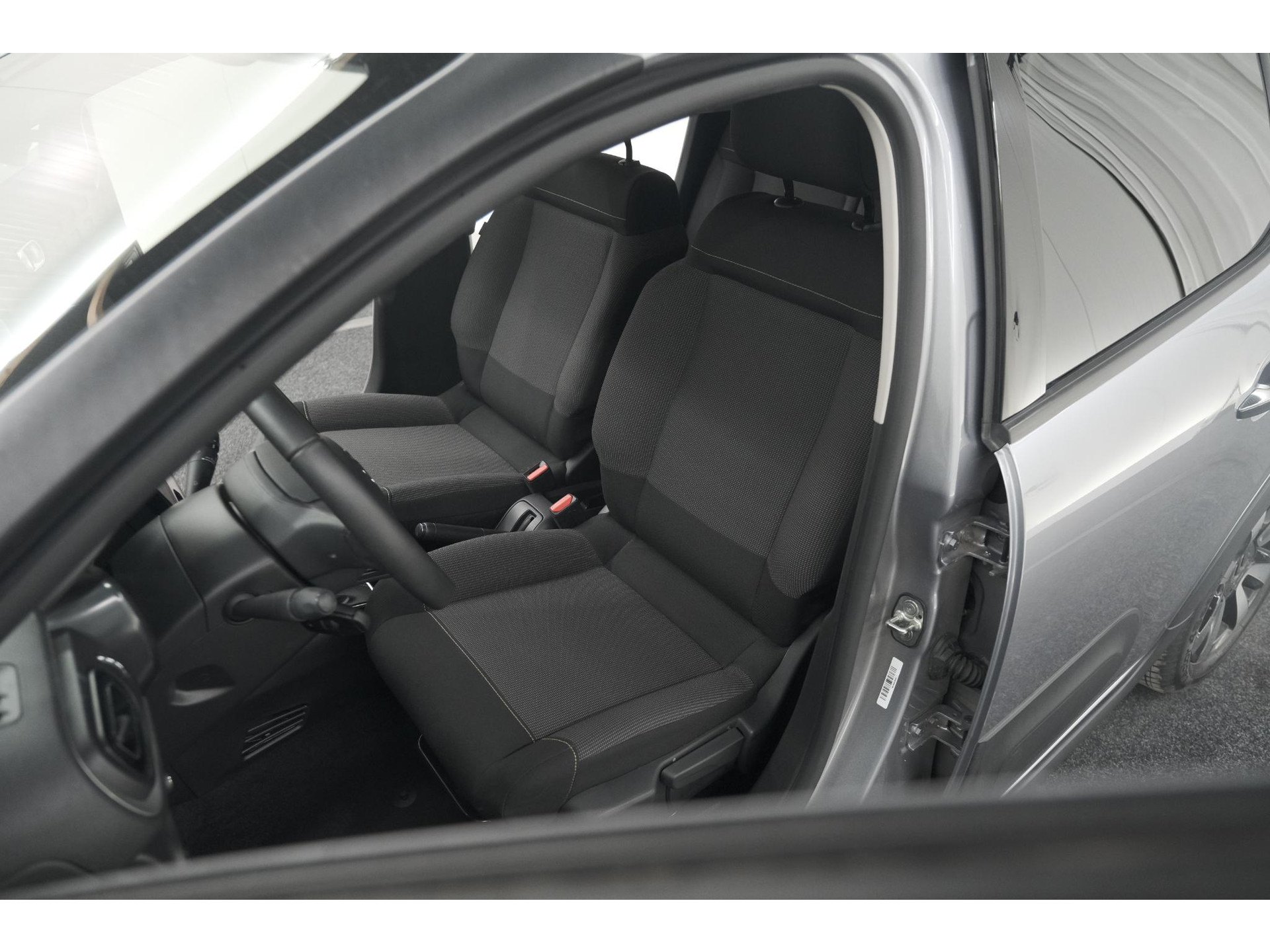 Citroen C3 PureTech 110 EAT6 Max | Camera | Parkeersensoren | Navigatie | Apple Carplay