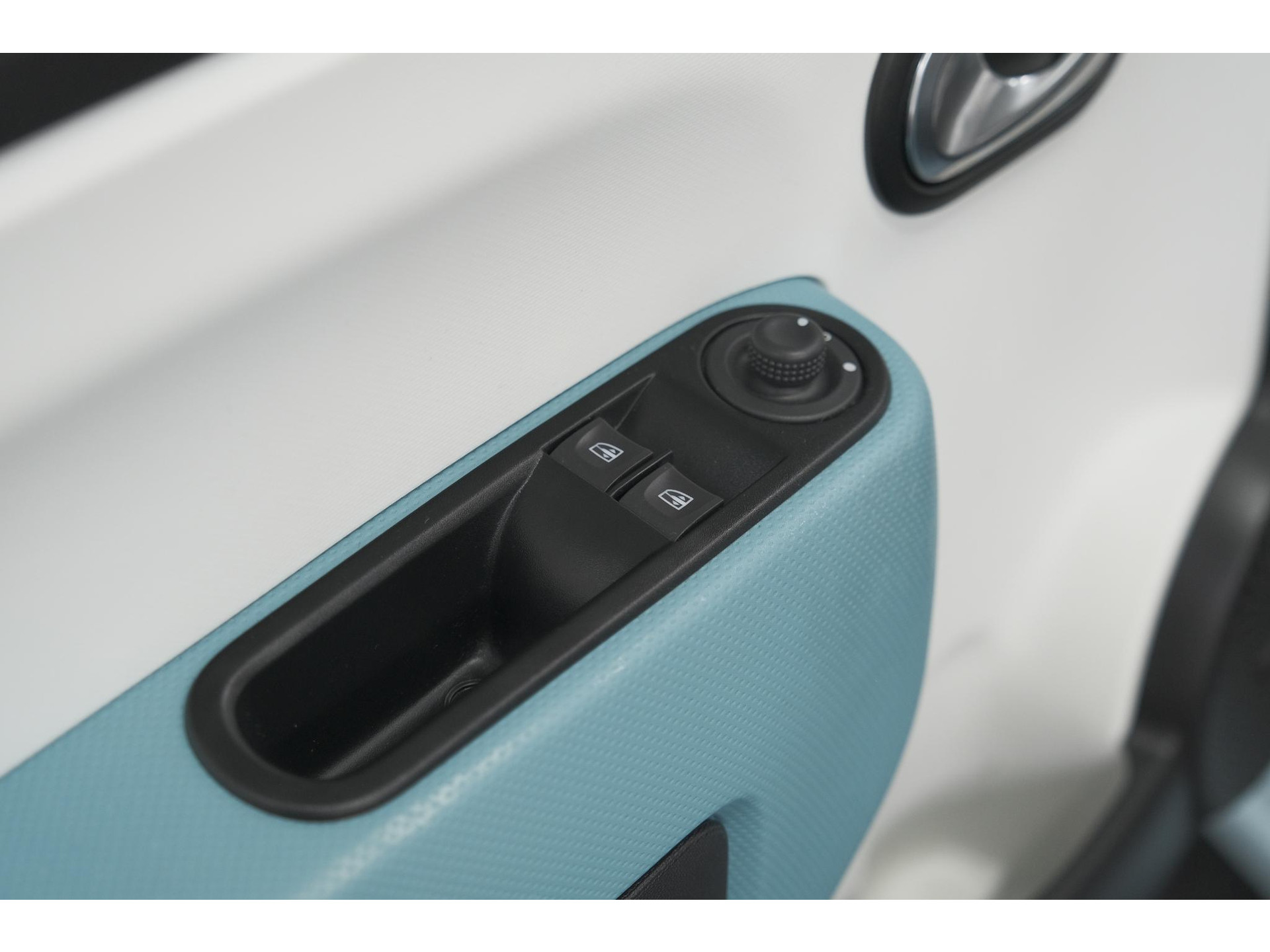 Renault Twingo 1.0 SCe Dynamique | Cruise control | LMV | Climate Control