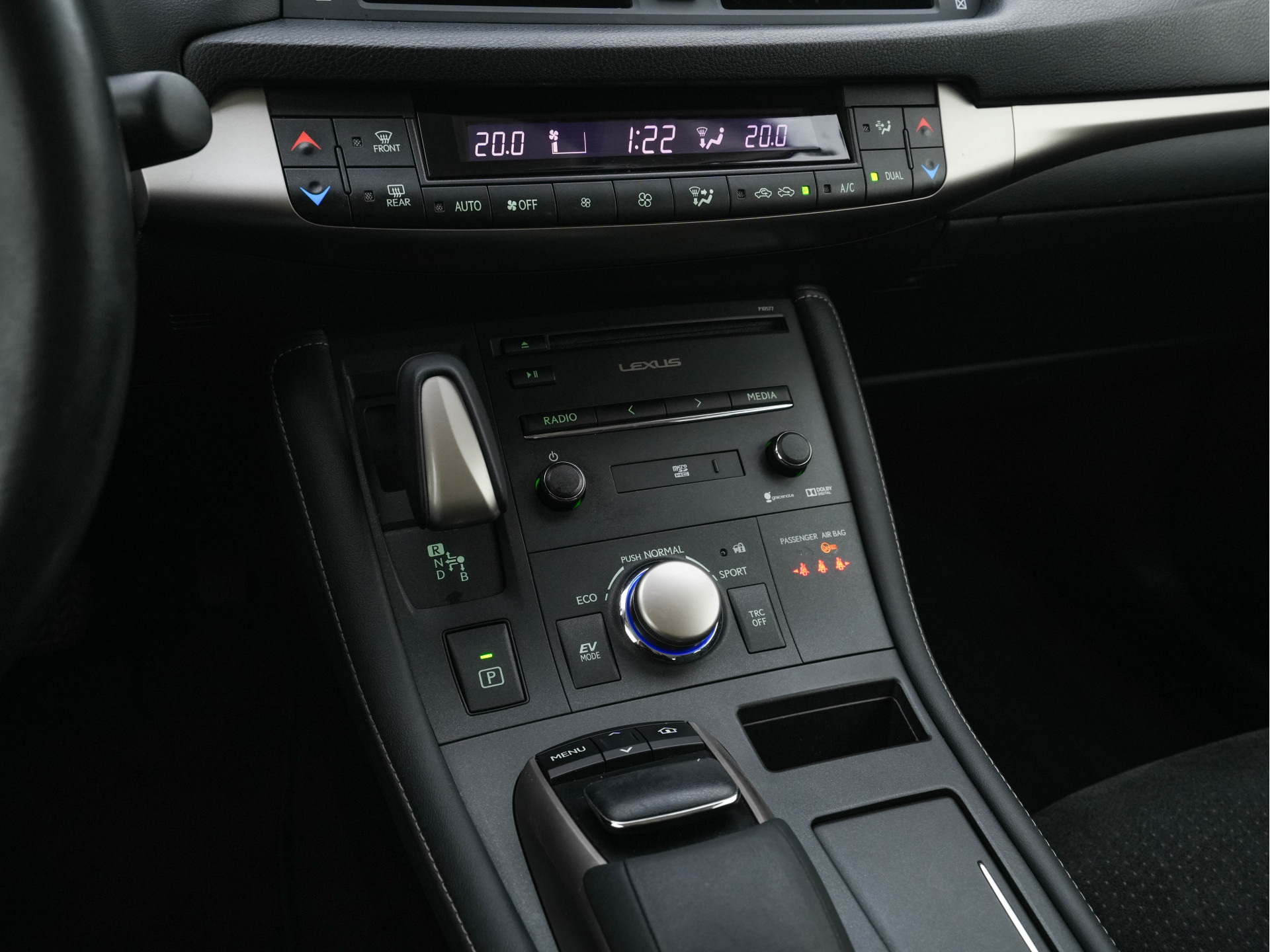 Lexus CT 200h Business Line Aut. *NAVI-FULLMAP | ALCANTARA | COMFORT-SEATS | CAMERA | ECC | CRUISE | 16''ALU*