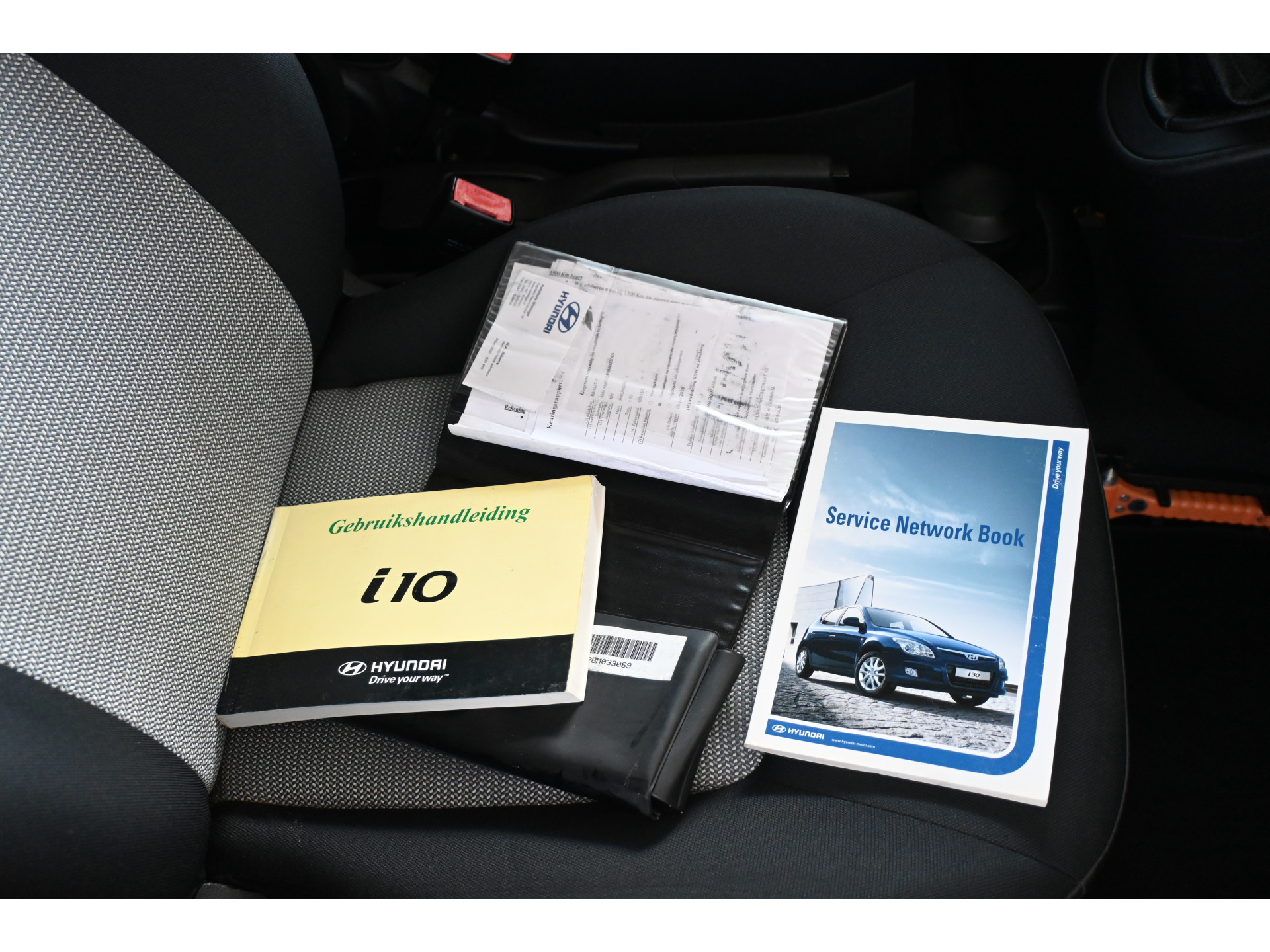 Hyundai i10 1.1 Active Cool Airco Elektrisch Pakket! Trekhaak All in Prijs! Inruil Mogelijk!