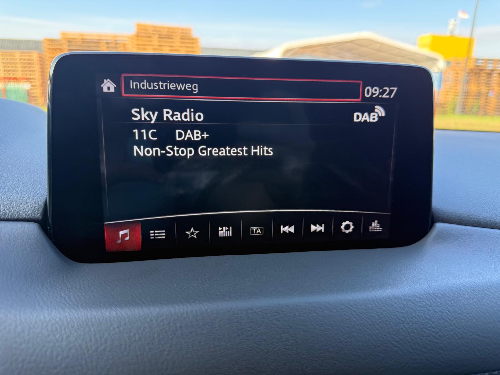 Mazda CX-5 2.0 SkyActiv-G 165 Comfort | 2E EIGENAAR | 3/6/12MND GARANTIE | DAB | LED | STOEL/STUUR VERW. | CARPLAY | NAVI | CAMERA |