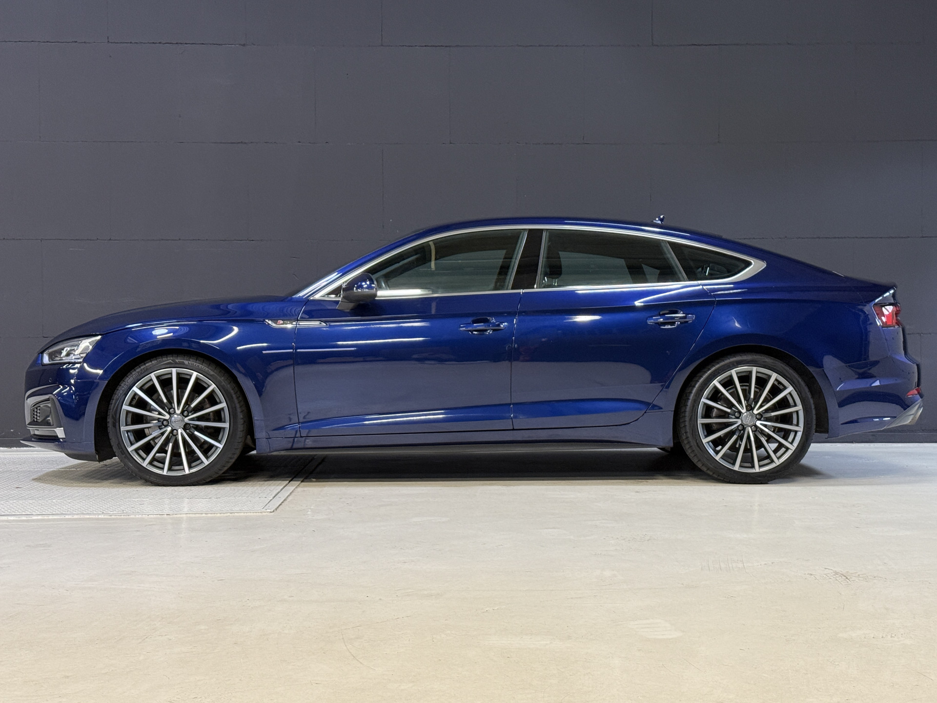 Audi A5 Sportback 35 TFSI Sport S-line edition | Leder | ACC | Apple Carplay | Stoelverwarming