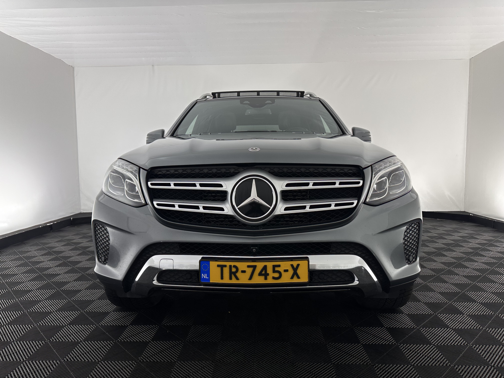 Mercedes-Benz GLS 350 d 4MATIC AMG-Line [ 7-Pers ] *PANO | LEATHER | FULL-LED | DISTRONIC | NAVI-FULLMAP | HEAT/COLD-COMFORTSEATS | BLINDSPOT | MEMORY-PACK | HARMAN/KARDON | TOPVIEW | KEYLESS | SHIFTPADDLES | PRIVACY-GLASS | TOWBAR | 21''ALU*