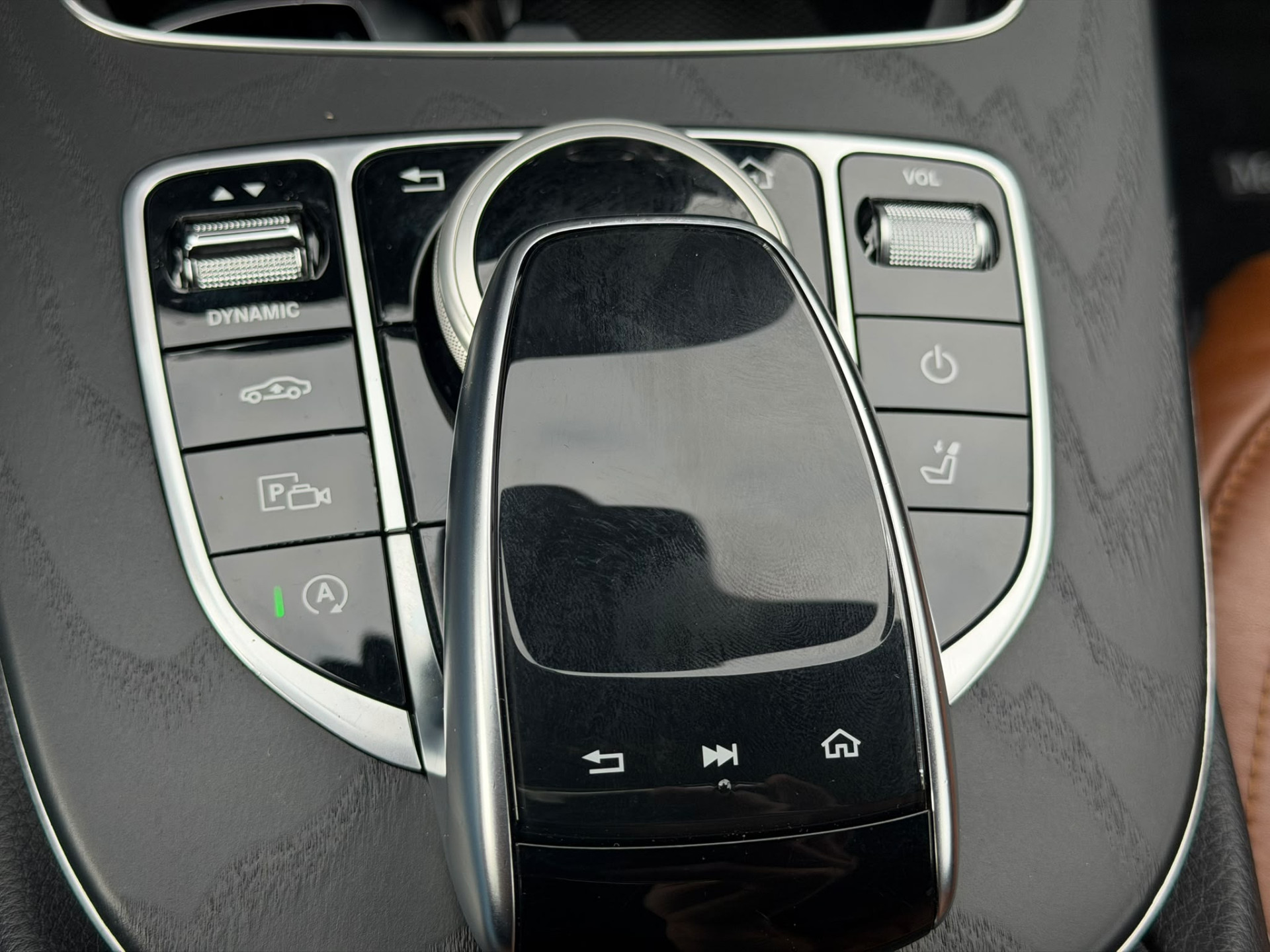 Mercedes-Benz E-klasse Estate 200 Premium 3/6/12 MND GARANTIE  | AUTOMAAT | NIEUWE APK | LEDER | PDC | NAVI | CRUISE |