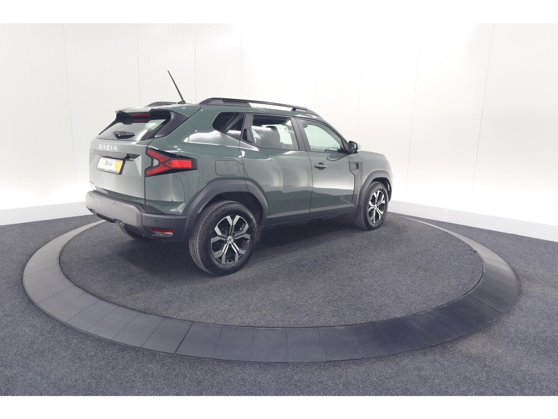 Dacia Duster Mild Hybrid 130 Expression | Camera | Stoelverwarming | Apple Carplay | Navigatie