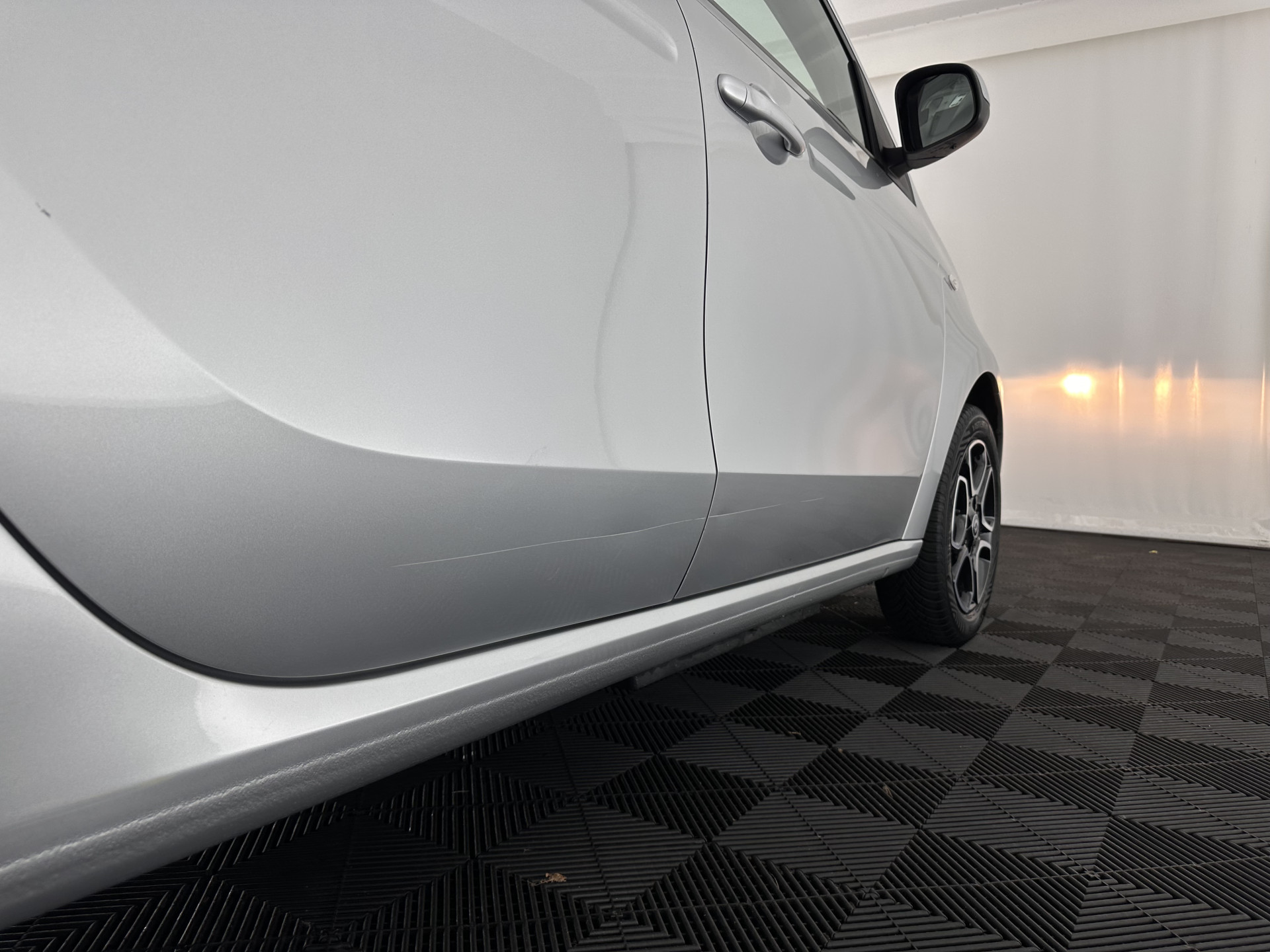 Smart forfour EQ Business Solution 18 kWh [ 3-Fase ] {SOH-89%} (INCL-BTW) Aut. *NAVI-FULLMAP | LEATHER | ECC | CRUISE | HEATED-COMFORT-SEATS | 15"ALU*