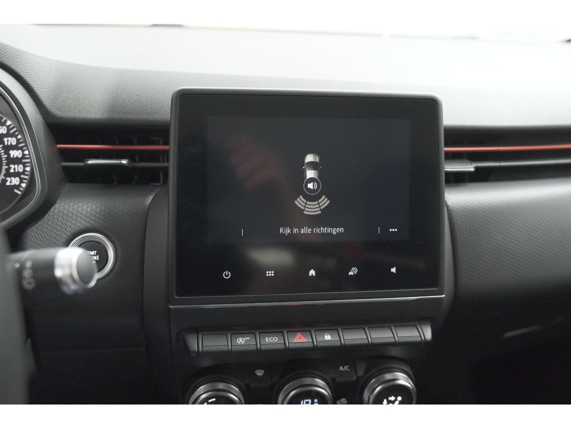 Renault Clio TCe 100 Zen | R.S. Line Pack | Allseason Banden | Apple Carplay | Parkeersensoren