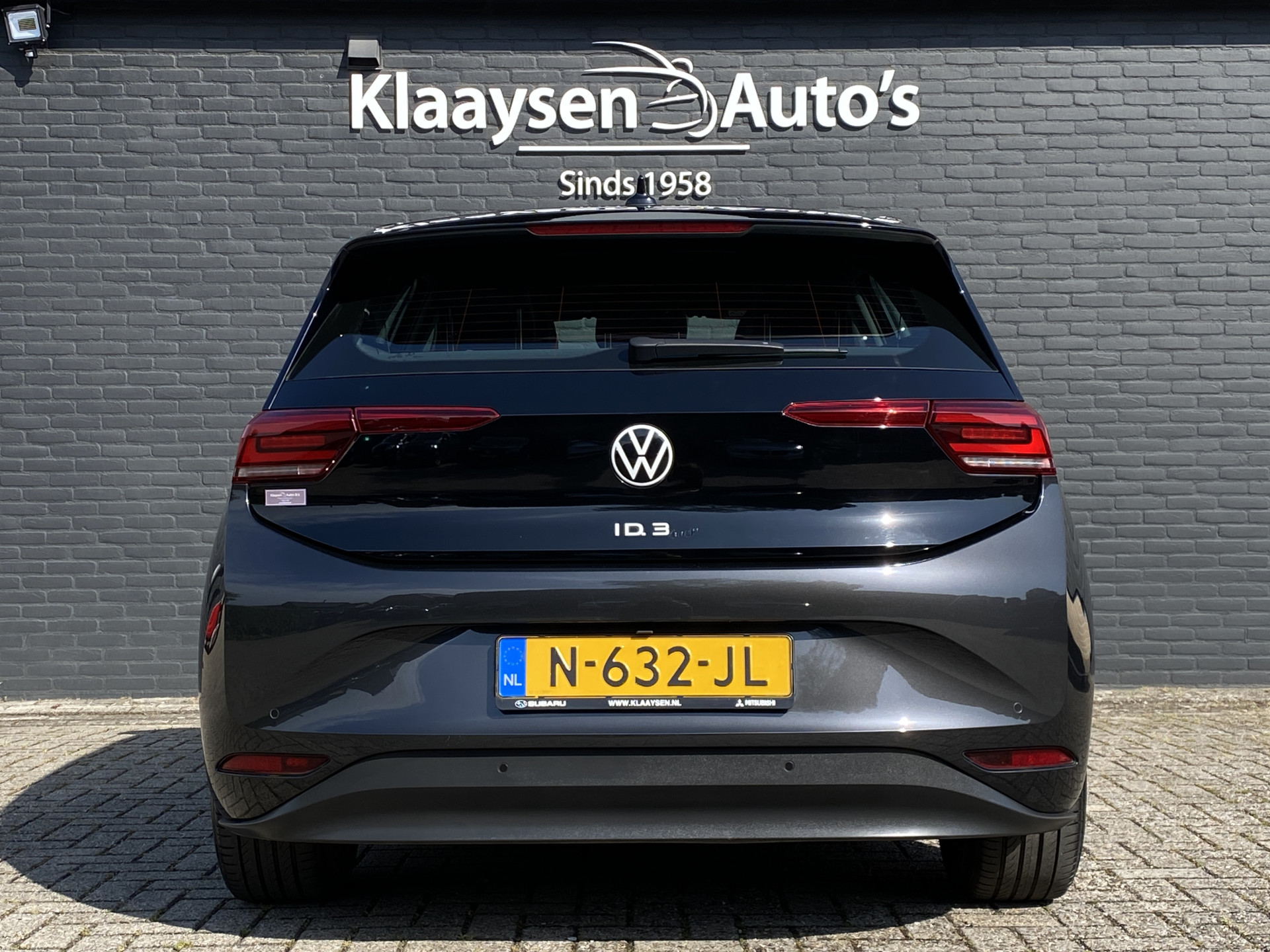 Volkswagen ID.3 Pure 45 kWh 150 pk | dealer onderhouden | navigatie | adapt. cruise | parkeersensoren | apple carplay