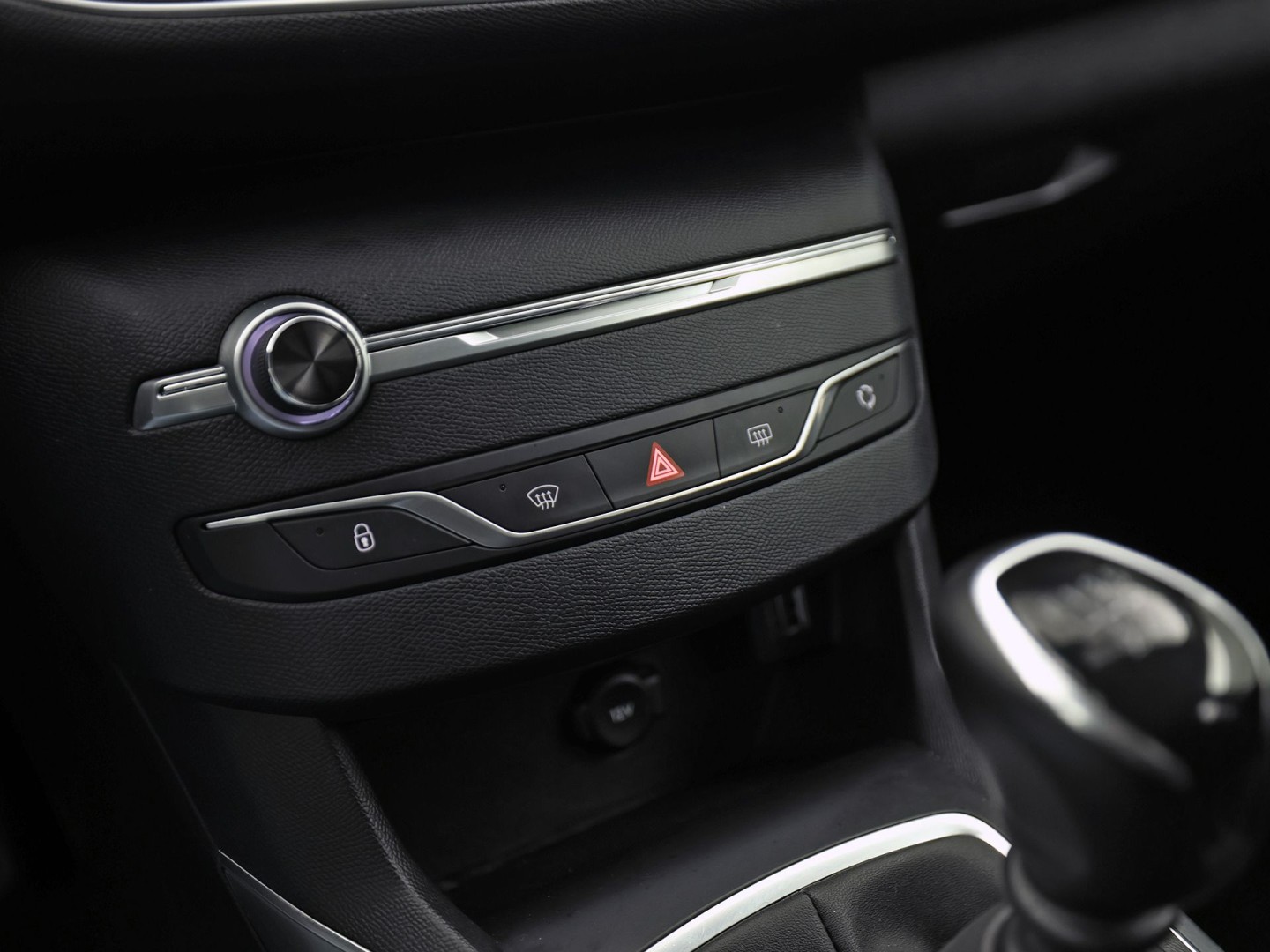 Peugeot 308 SW 1.2 PureTech Allure Sport (VIRTUAL COCKPIT, APPLE CARPLAY, GROOT NAVI, 360 CAMERA, SPORTSTOELEN, LEDER/ALCANTARA, ADAPTIVE CRUISE, NIEUWSTAAT)
