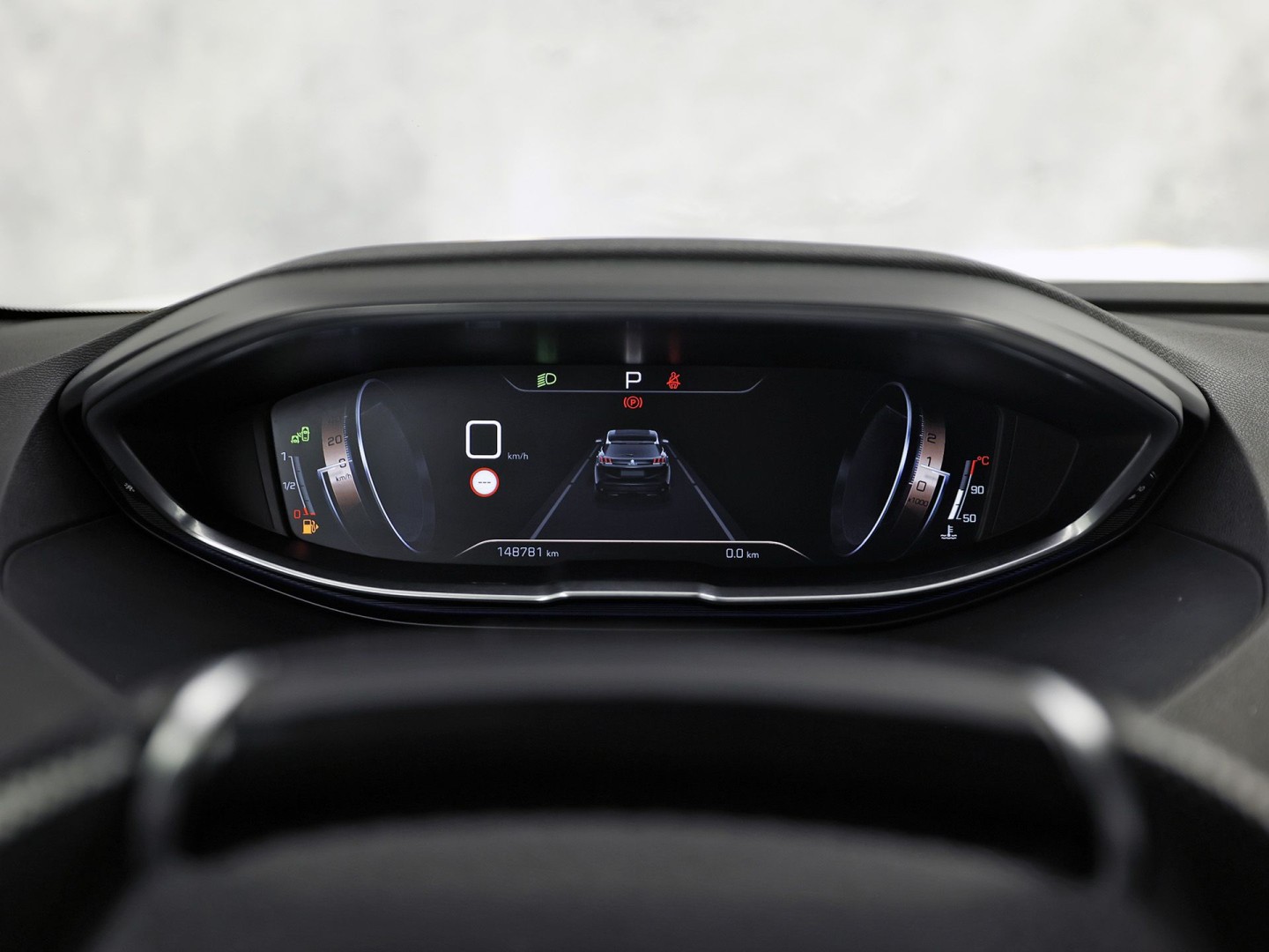 Peugeot 3008 1.6 e-THP GT Line 165Pk Automaat (APPLE CARPLAY, PARELMOER, GROOT NAVI, GETINT GLAS, KEYLESS, SPORTSTOELEN, PARKEERSENSOREN, ZWART HEMEL, NIEUWSTAAT)