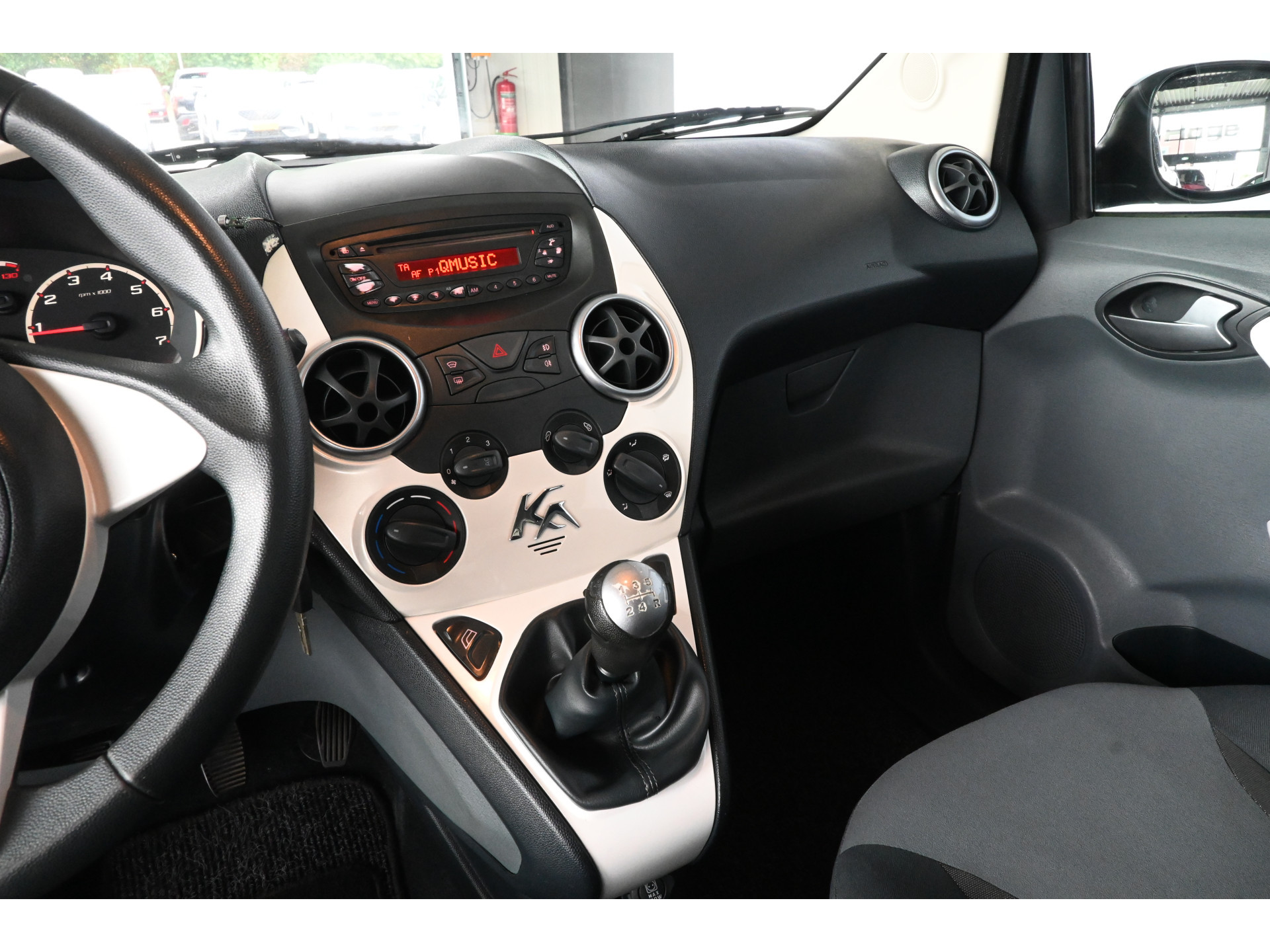 Ford Ka 1.2 Trend Airco Elektrisch Pakket! Licht metaal Nieuwe APK! Inruil Mogelijk!