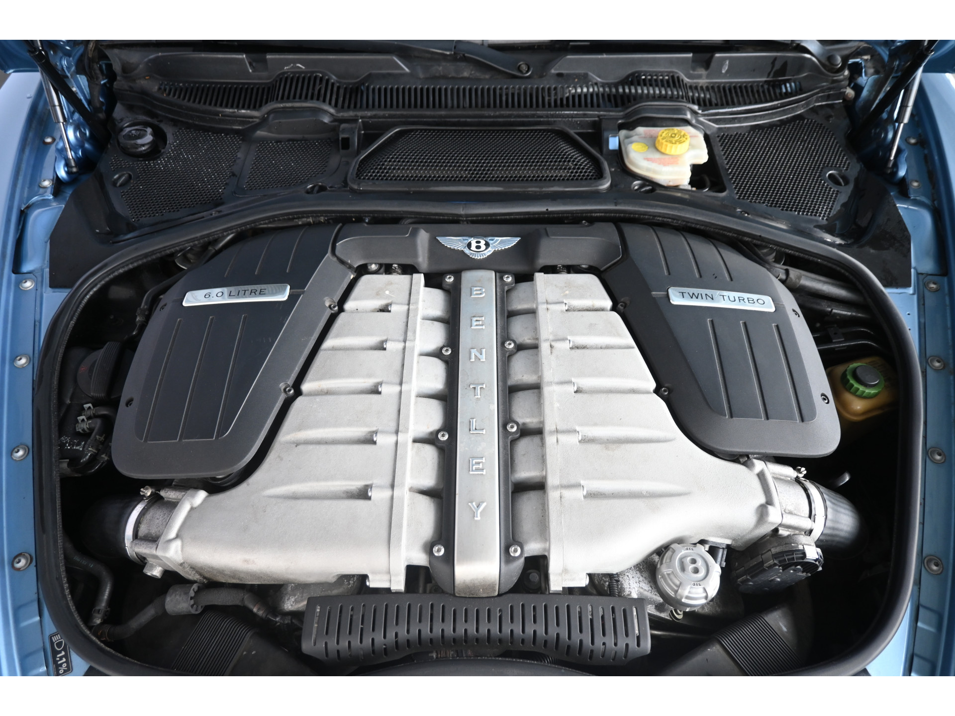 Bentley Continental Flying Spur 6.0 W12 NAP! Automaat Clima Navigatie Stoelverwarming Inruil Mogelijk!