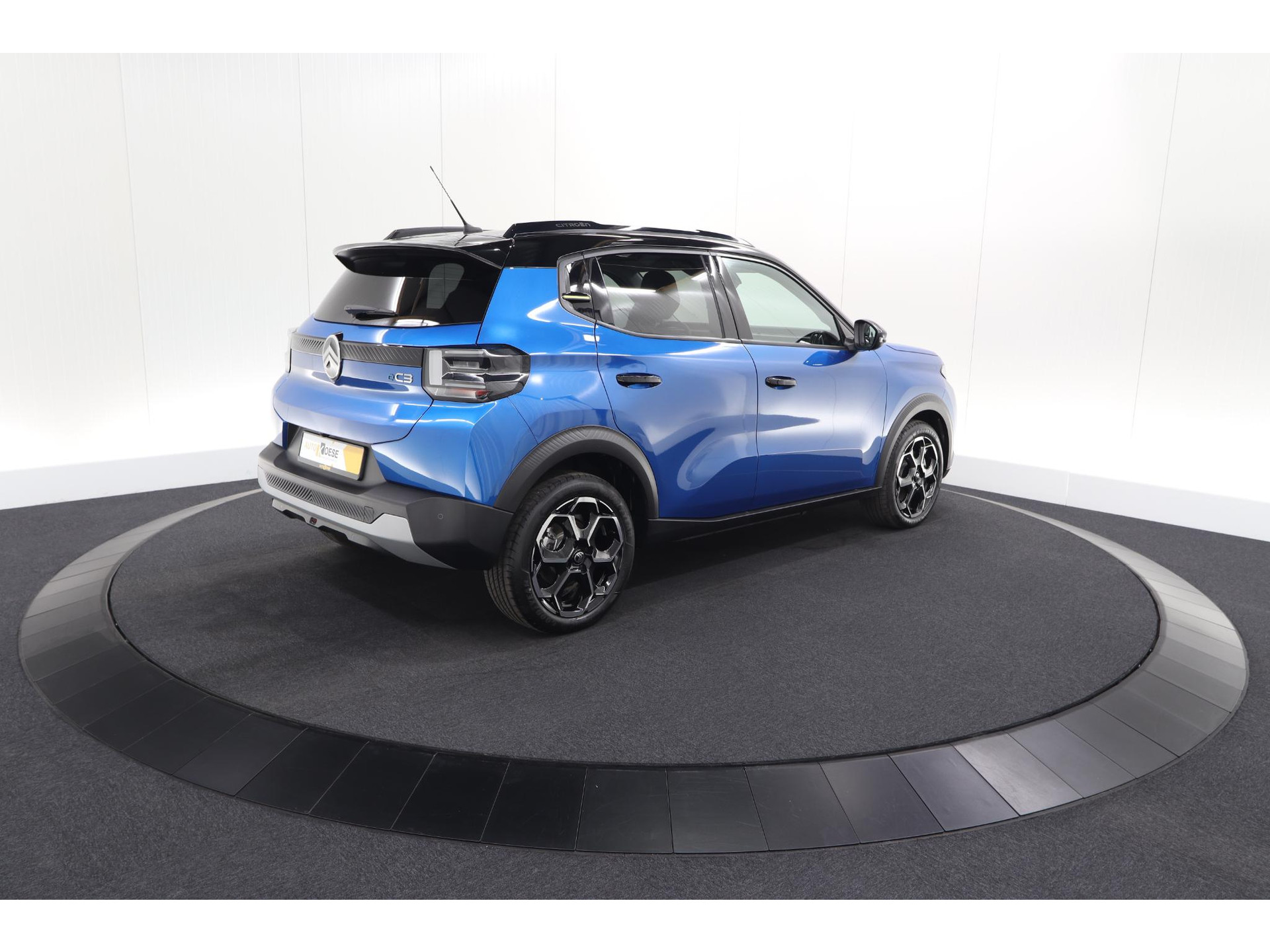 Citroen Ë-C3 Max 113pk 44 kWh | 11 KW Lader | 95,9% SOH | Camera | Navigatie | Parkeersensoren
